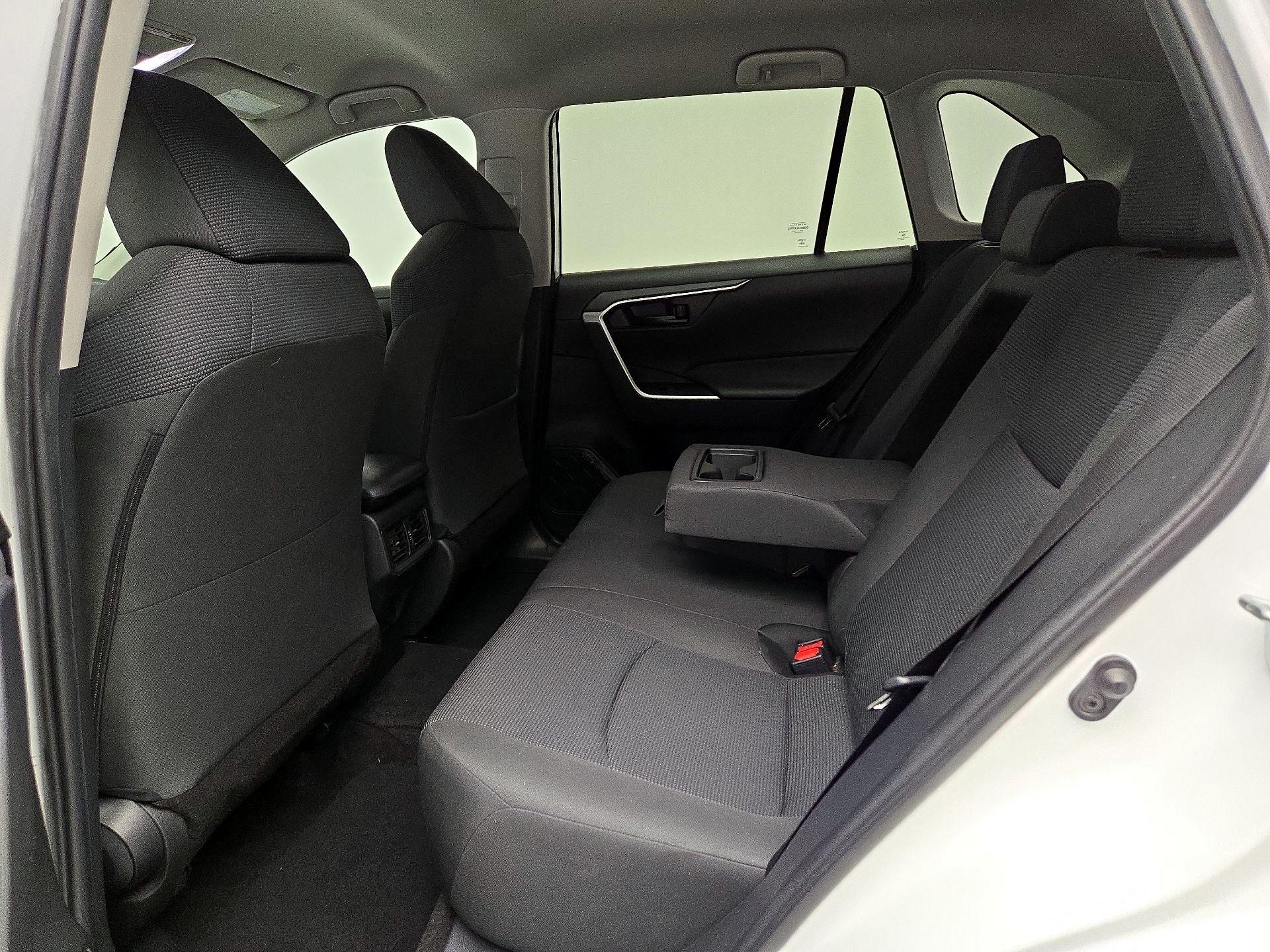 Thumbnail: 2024 Toyota RAV4 - 19