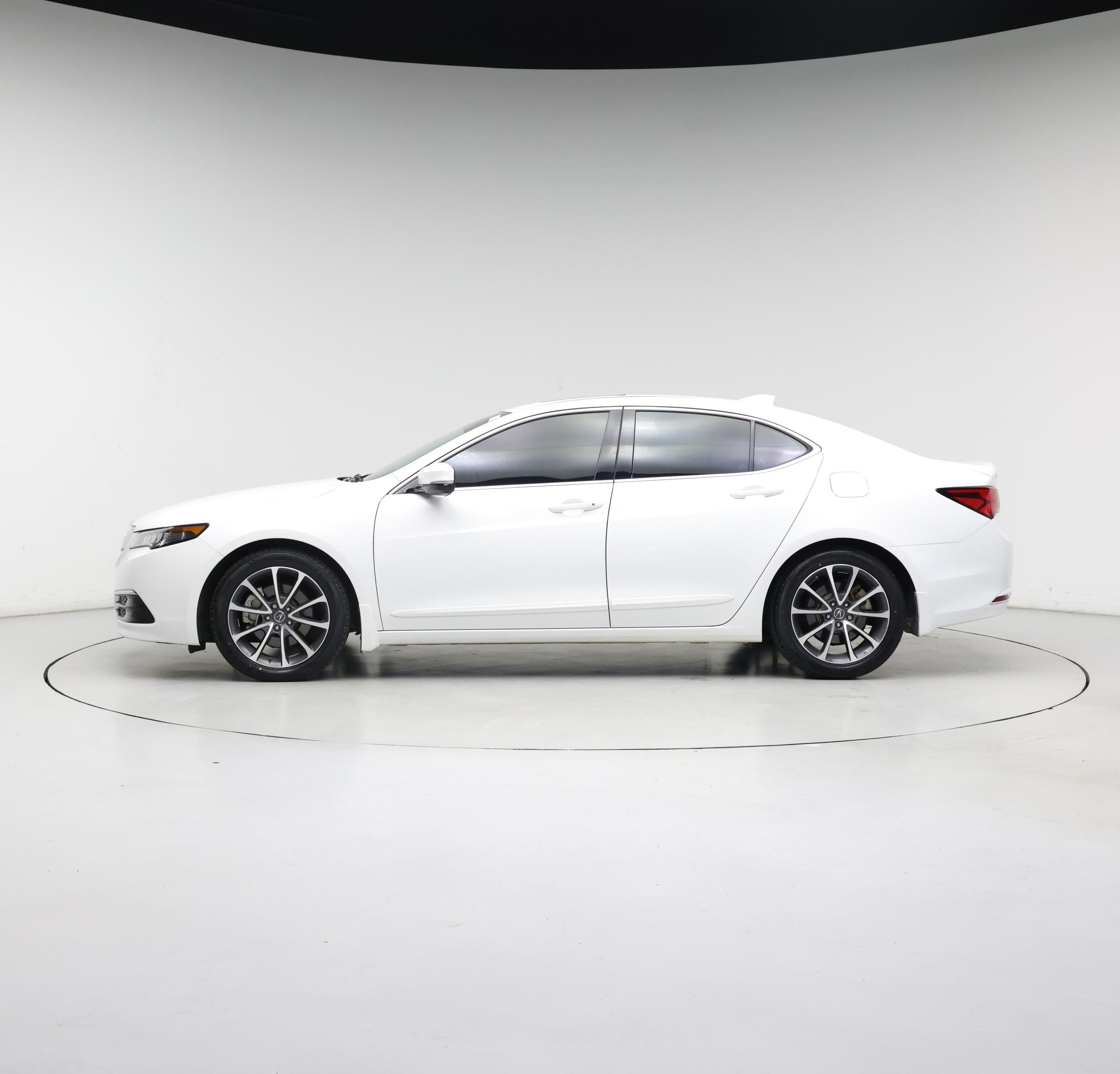 Thumbnail: 2015 Acura TLX - 3