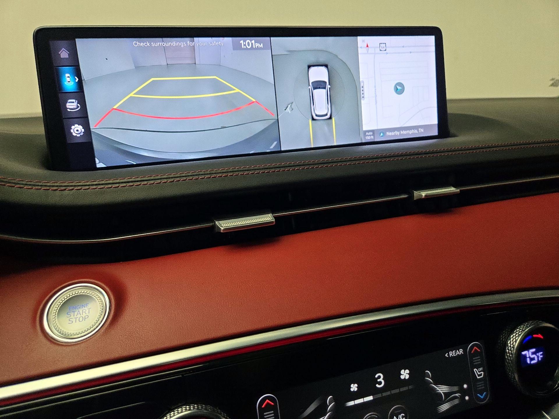 Thumbnail: 2022 Genesis GV70 - 15