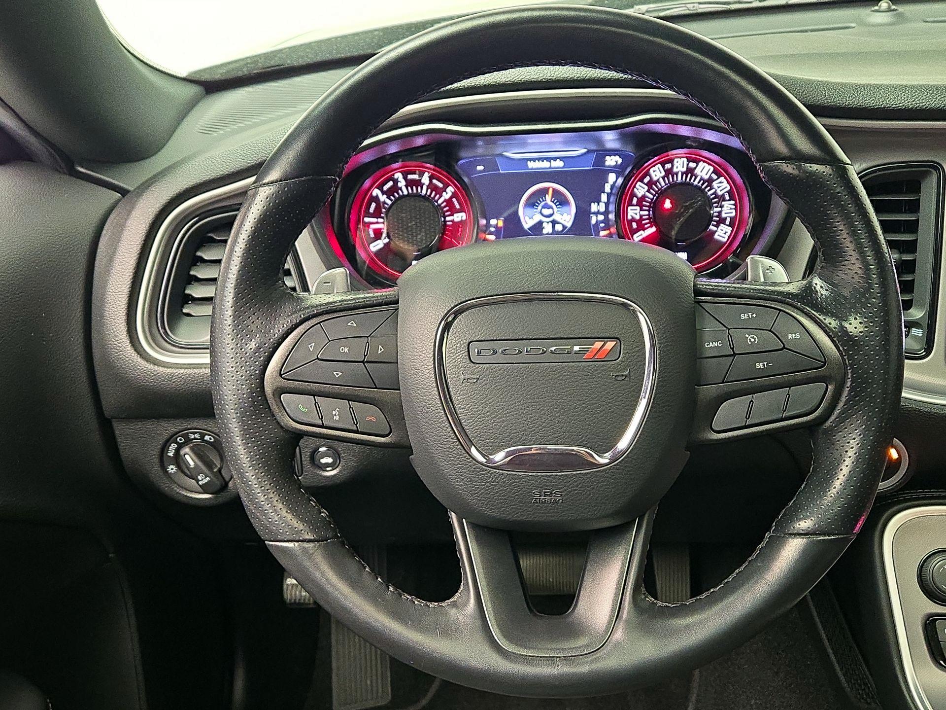 Thumbnail: 2022 Dodge Challenger - 10