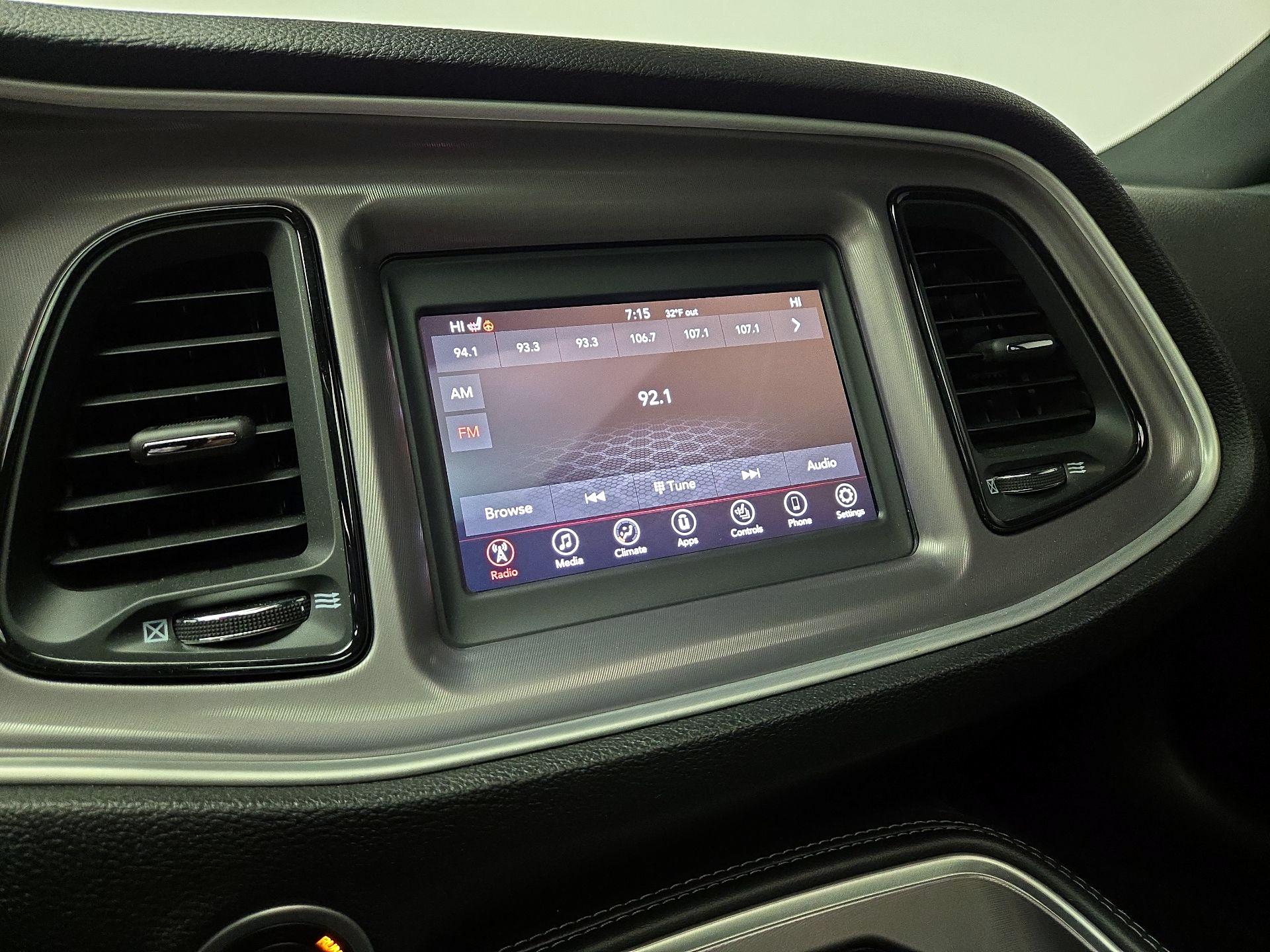 Thumbnail: 2022 Dodge Challenger - 15