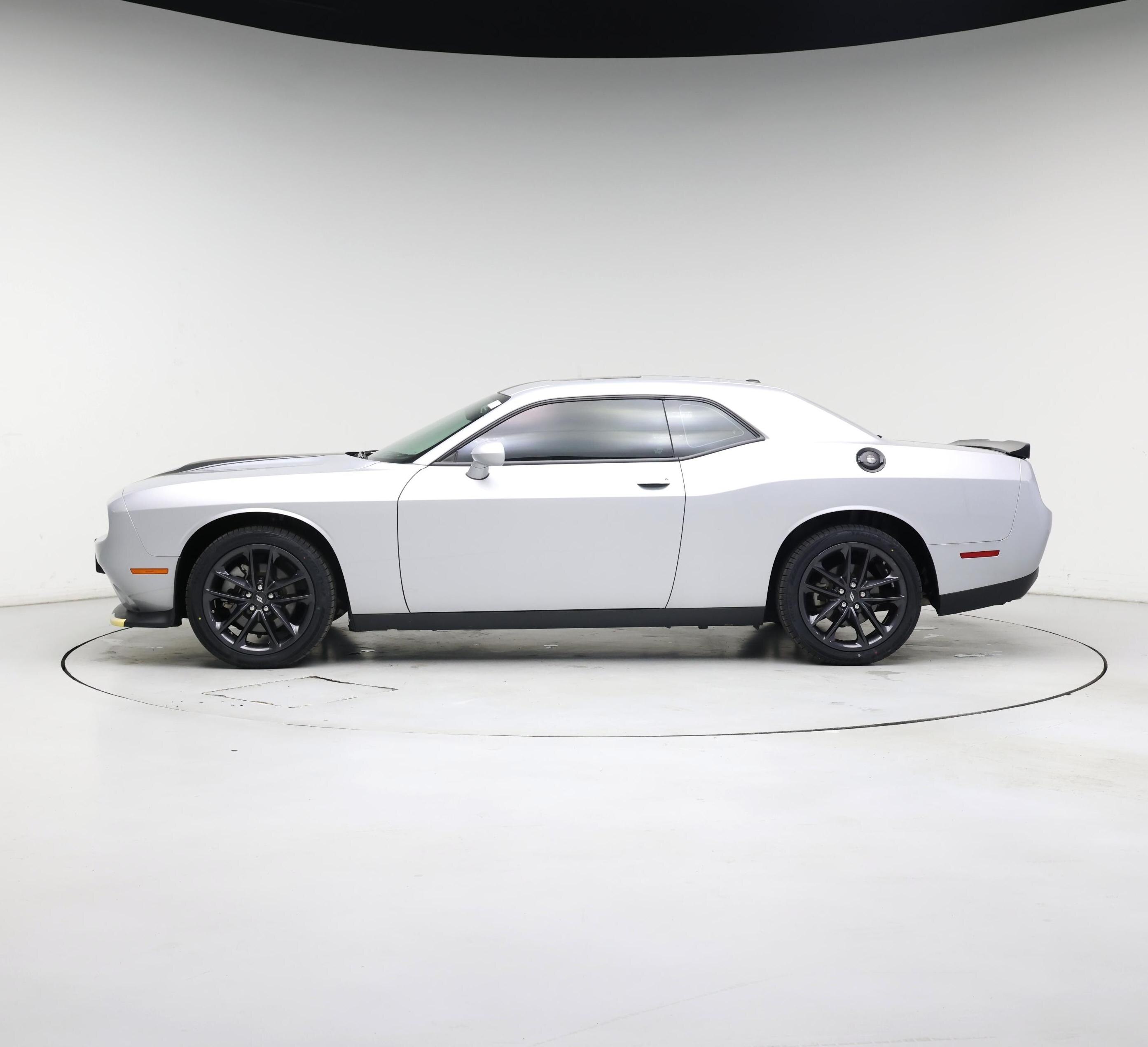 Thumbnail: 2022 Dodge Challenger - 3