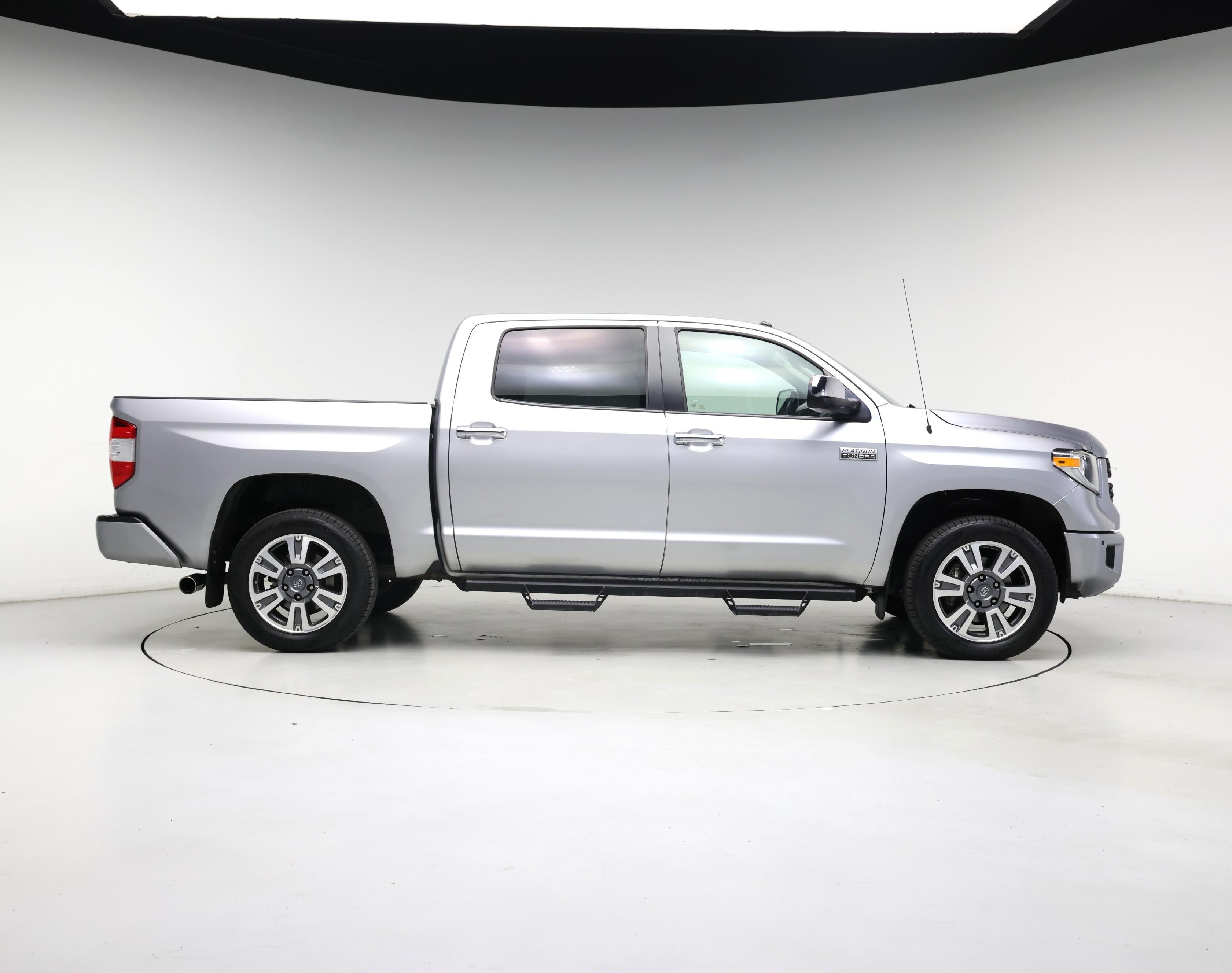 Thumbnail: 2019 Toyota Tundra - 7