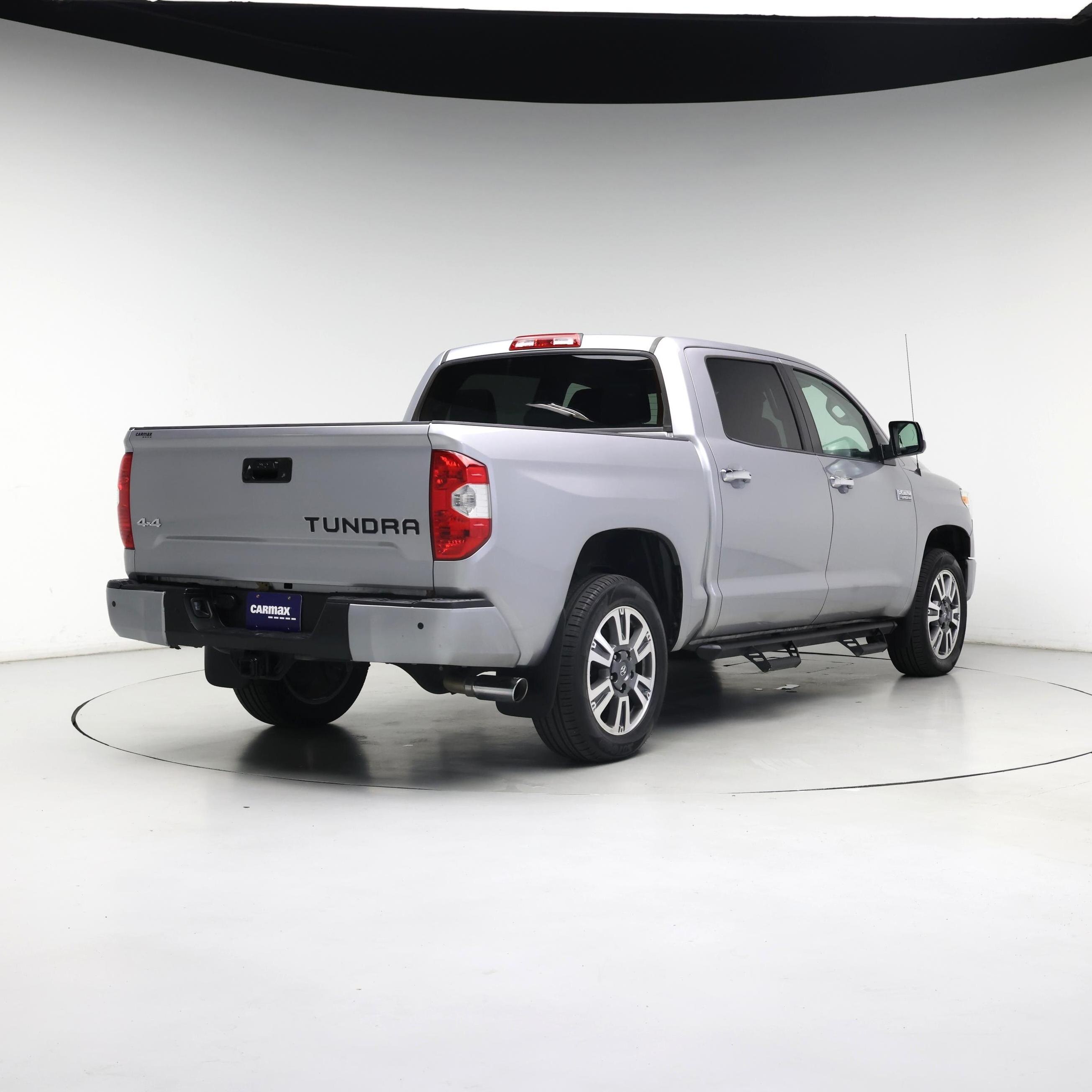 Thumbnail: 2019 Toyota Tundra - 8