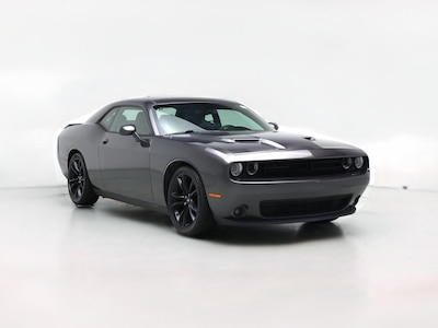 2017 Dodge Challenger SXT Plus