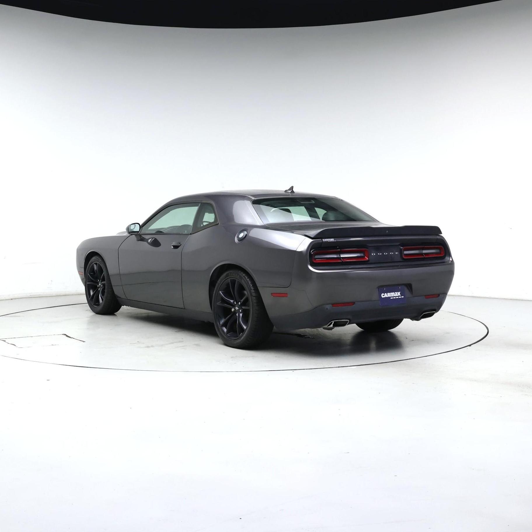 Thumbnail: 2017 Dodge Challenger - 2