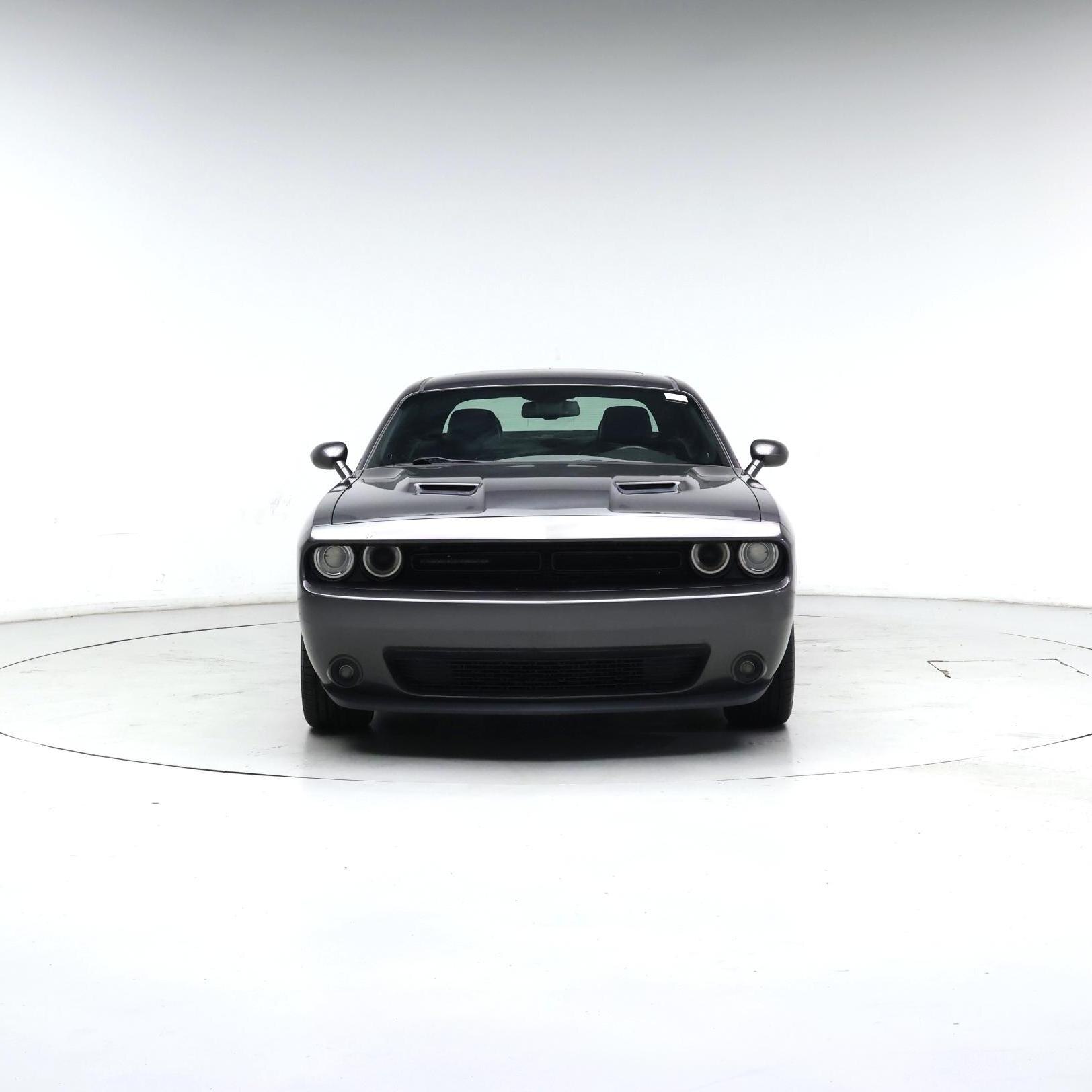 Thumbnail: 2017 Dodge Challenger - 5