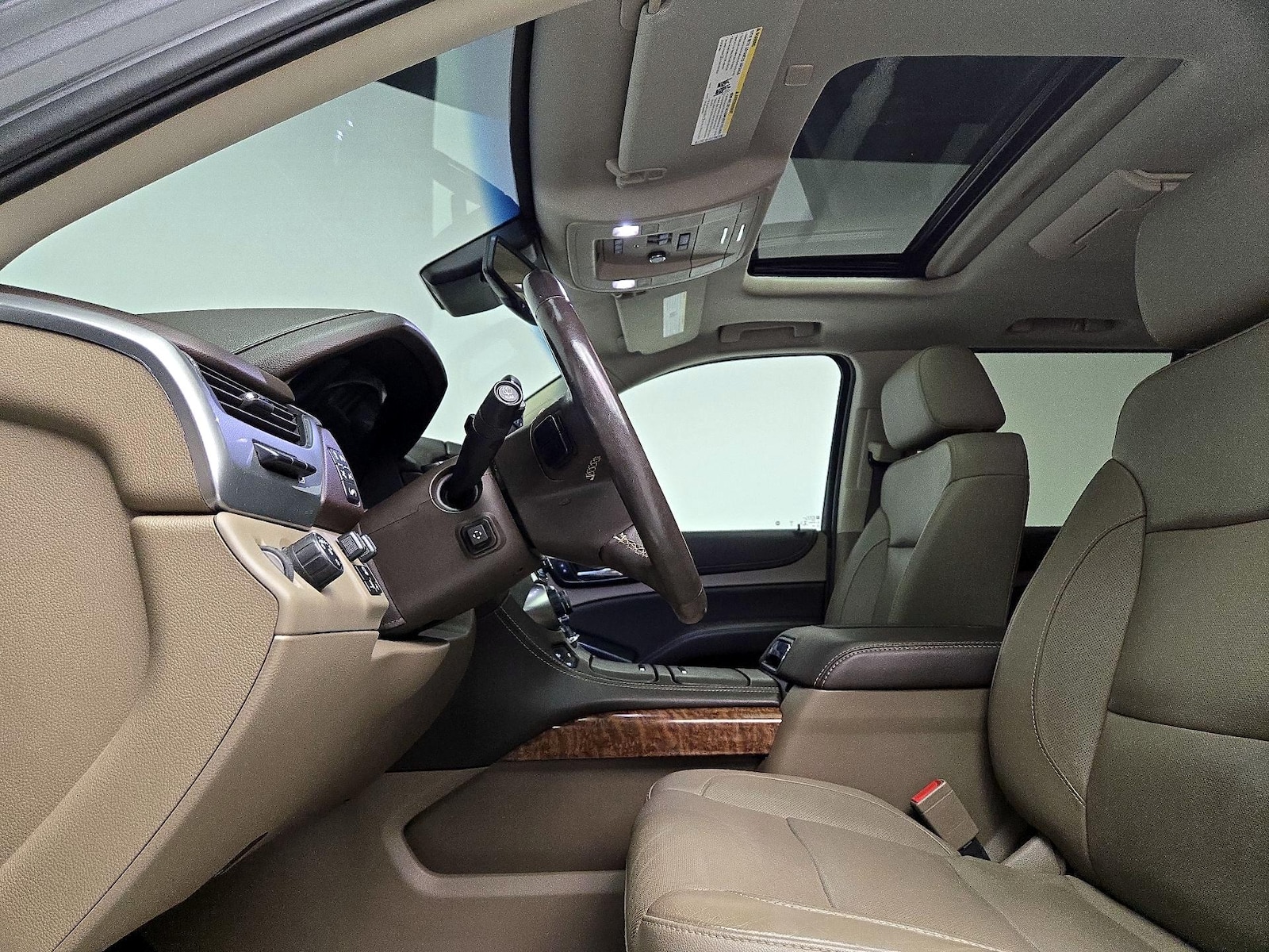 2020 Chevrolet Suburban Premier - Photo 21