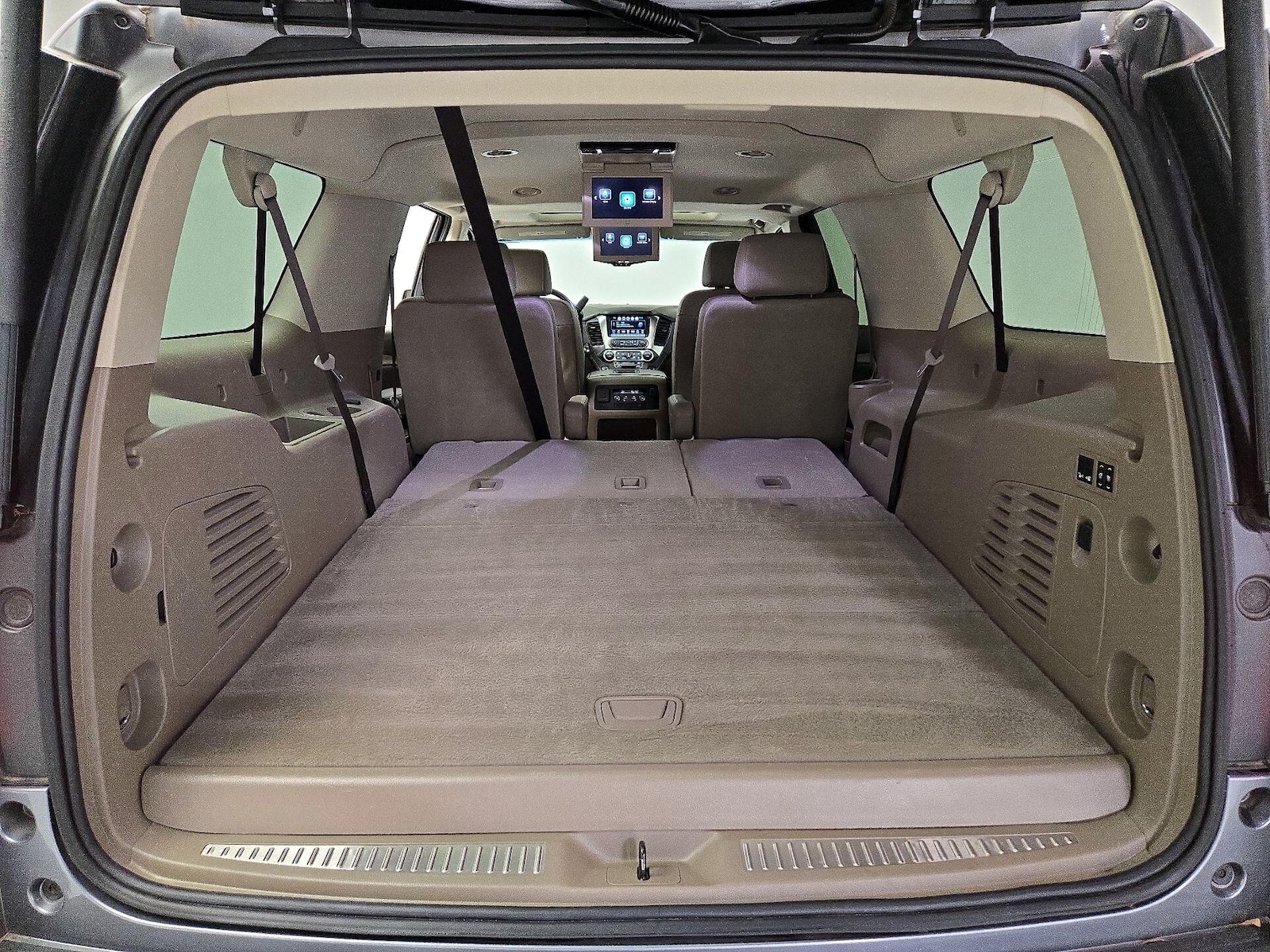2020 Chevrolet Suburban Premier - Photo 25