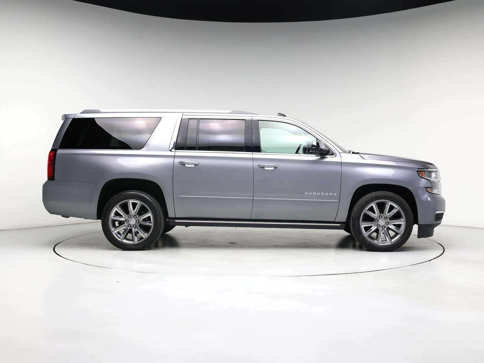 2020 Chevrolet Suburban Premier - Photo 8