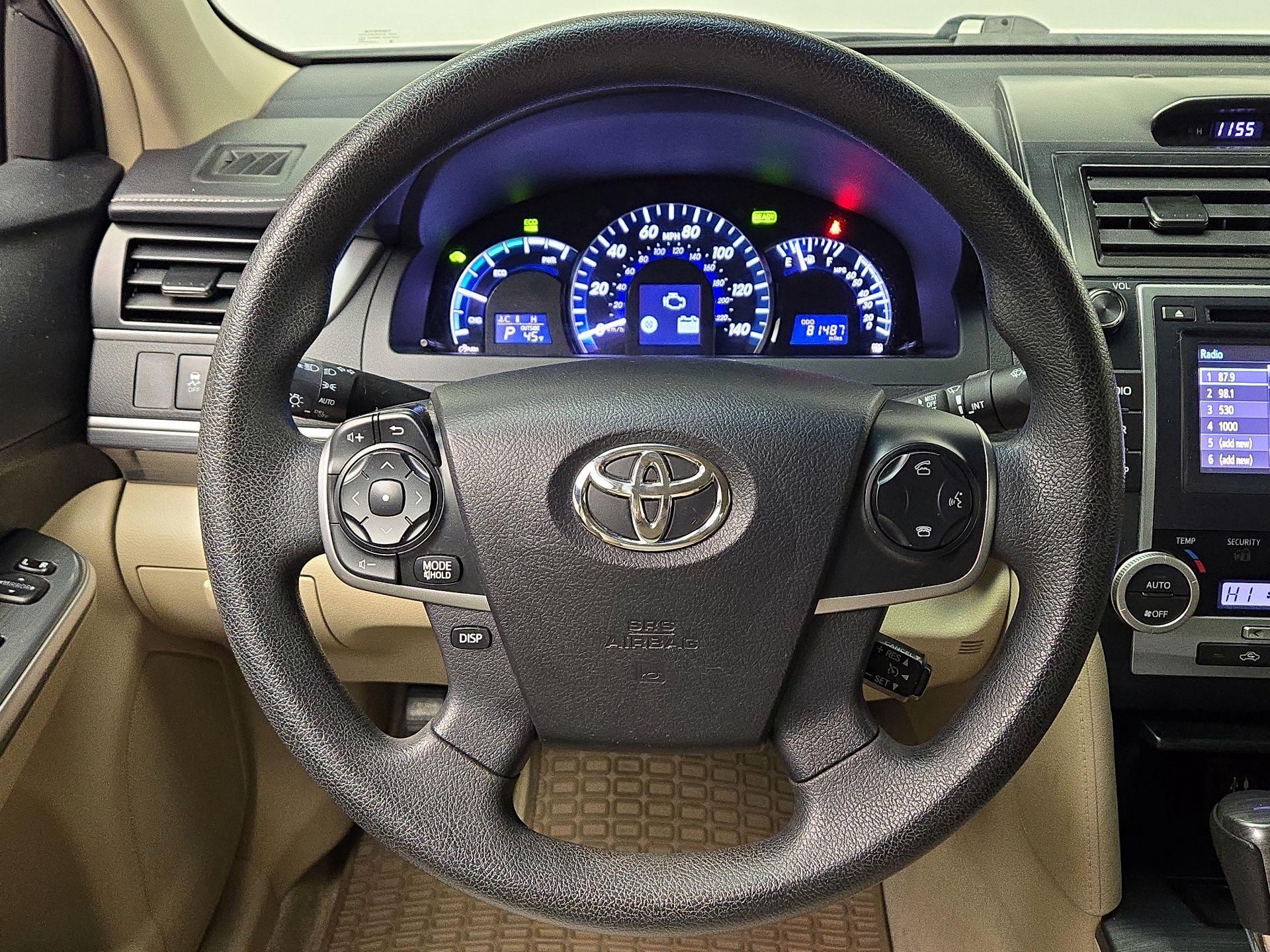 Thumbnail: 2014 Toyota Camry - 10