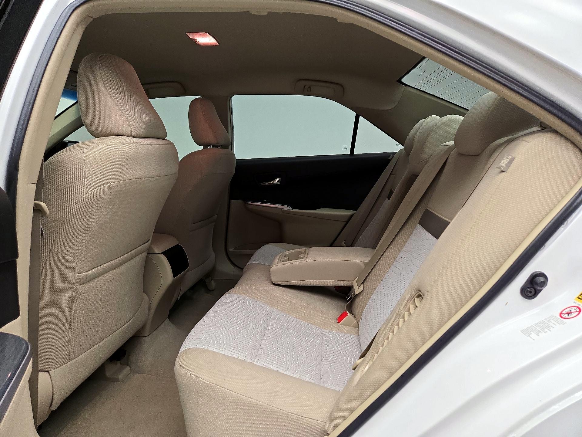 Thumbnail: 2014 Toyota Camry - 19