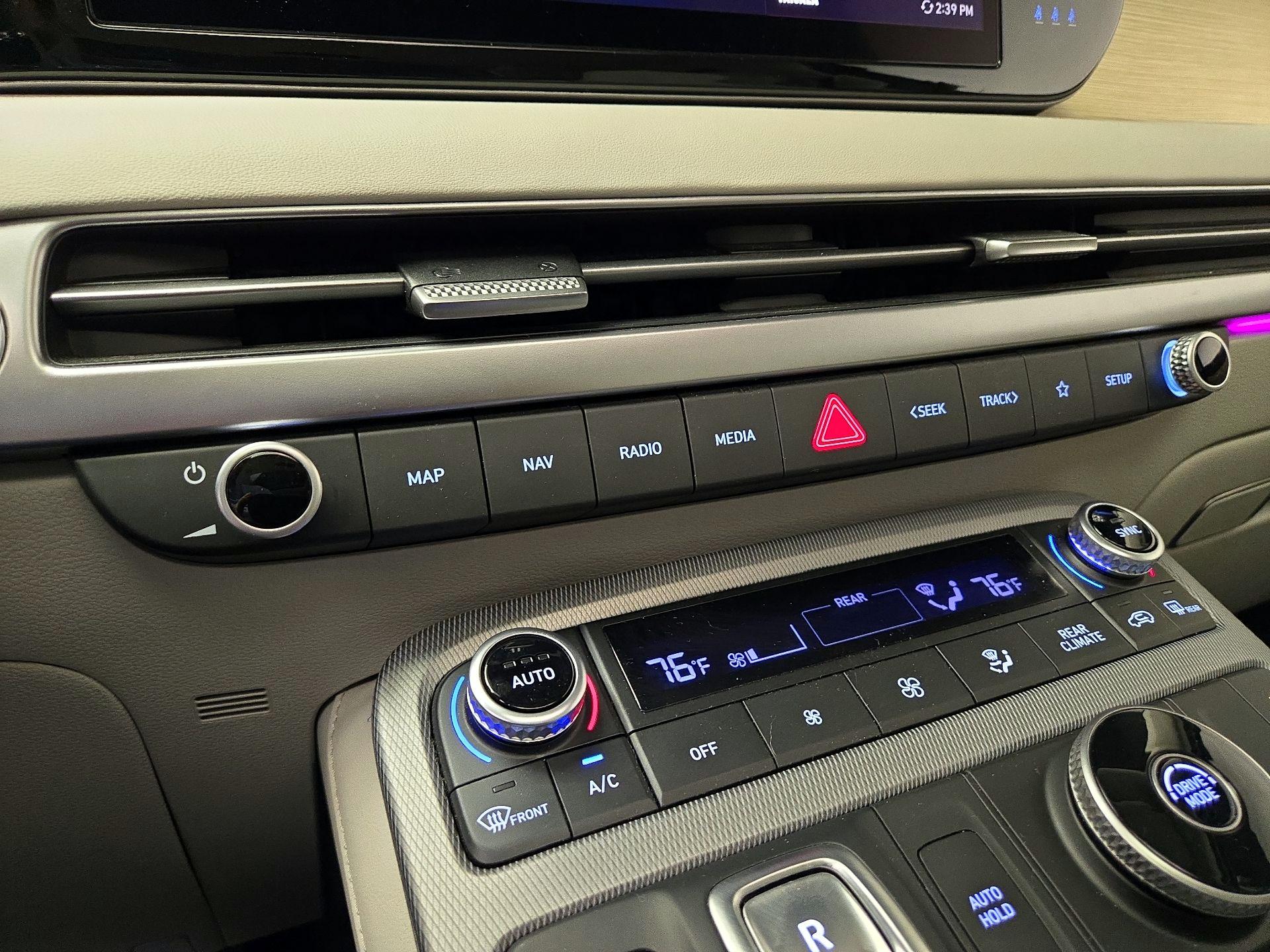 Thumbnail: 2024 Hyundai Palisade - 17