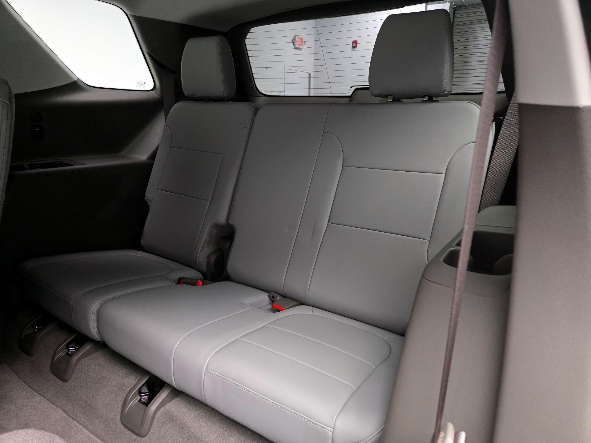 Thumbnail: 2021 Chevrolet Traverse - 20