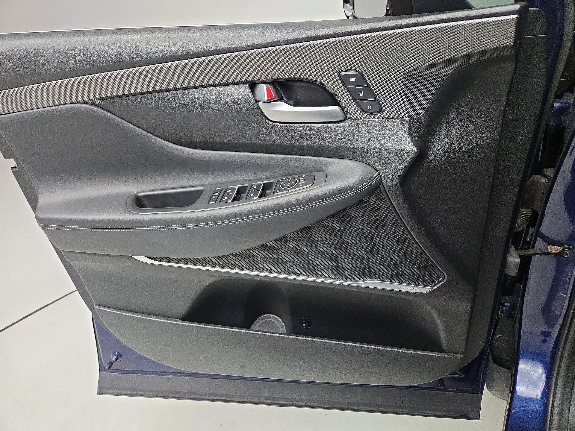 Thumbnail: 2019 Hyundai Santa Fe - 12