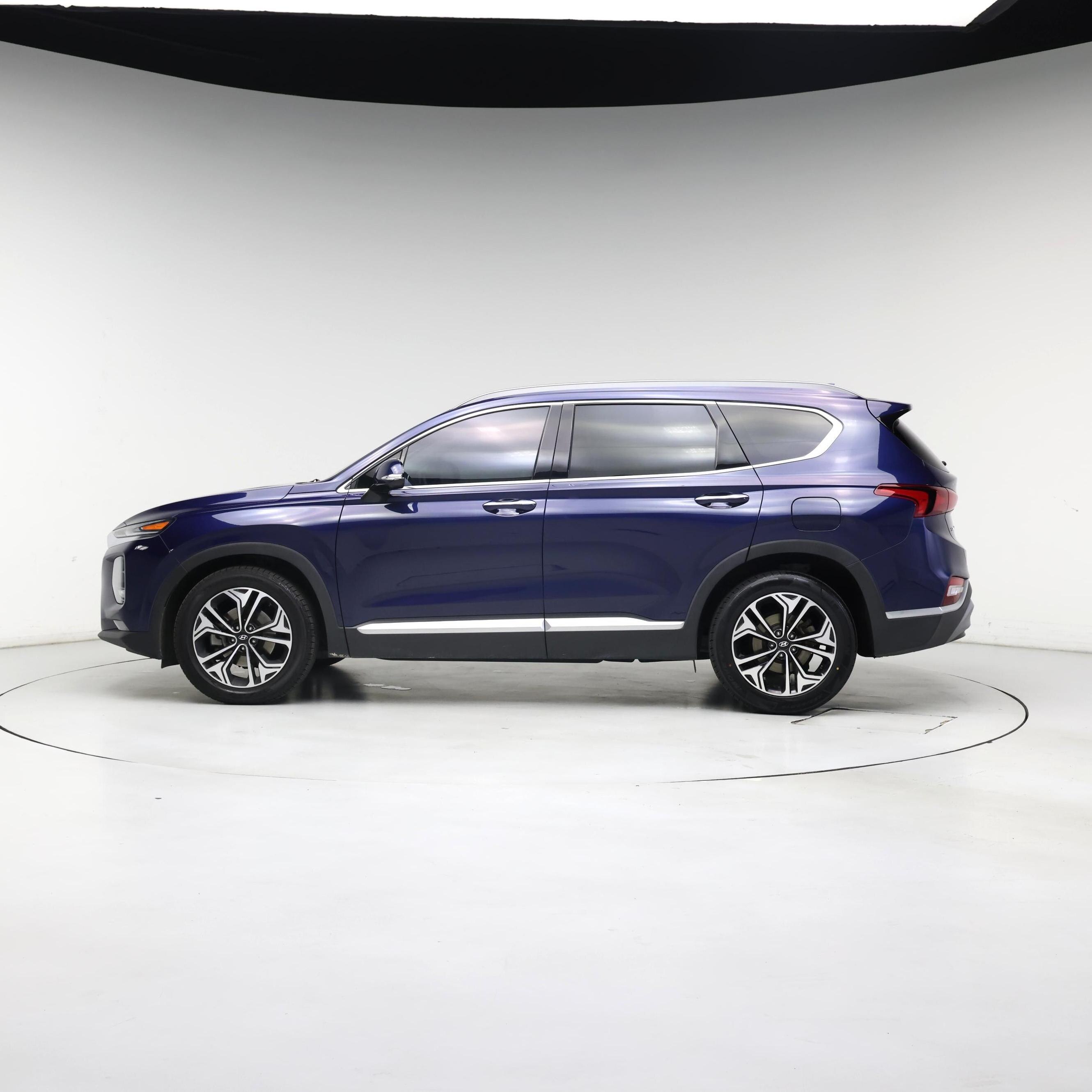 Thumbnail: 2019 Hyundai Santa Fe - 3