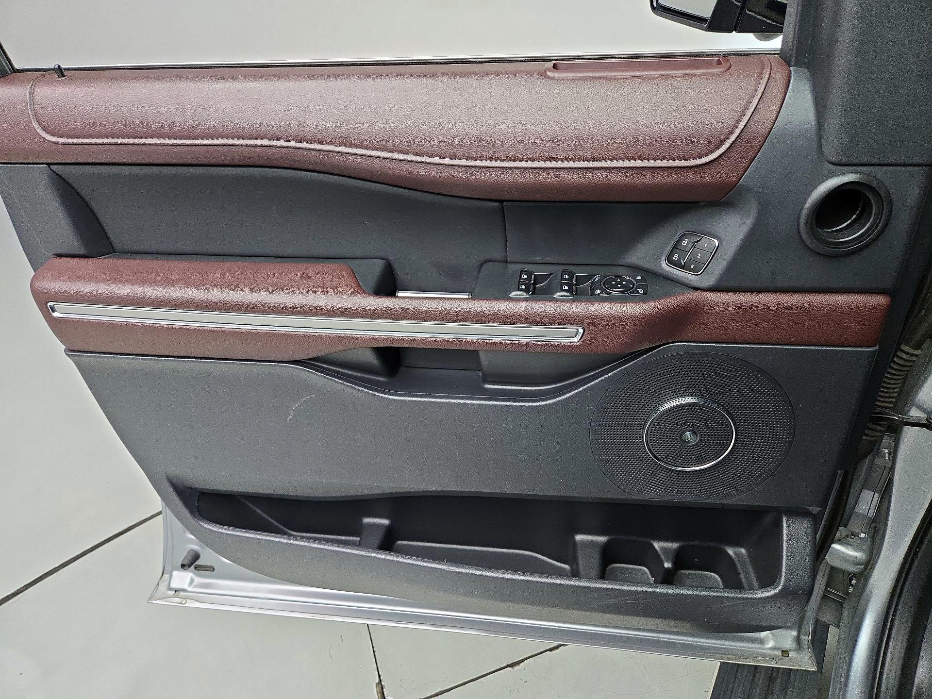 Thumbnail: 2024 Ford Expedition MAX - 12