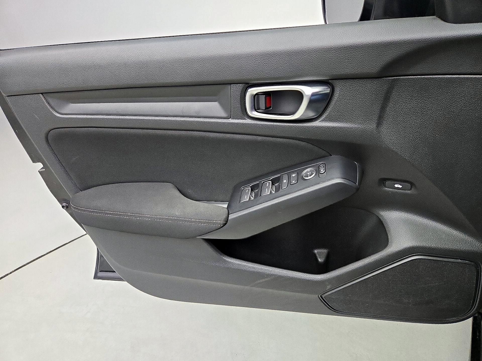 Thumbnail: 2024 Honda Civic - 12