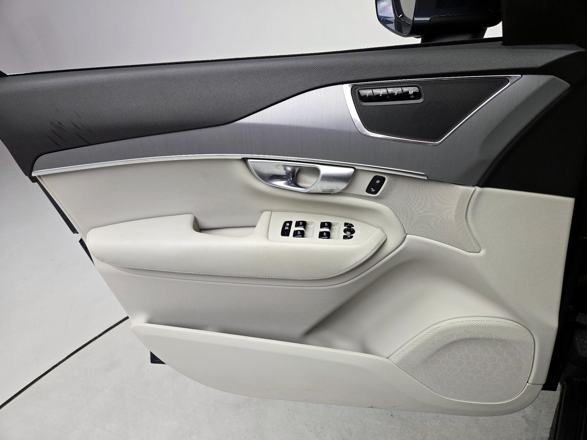 Thumbnail: 2024 Volvo XC90 - 12