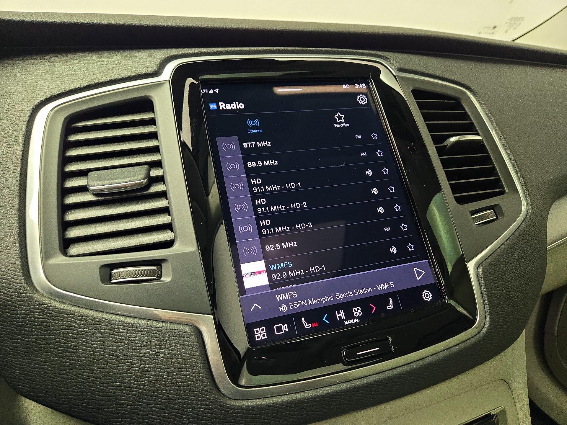 Thumbnail: 2024 Volvo XC90 - 16