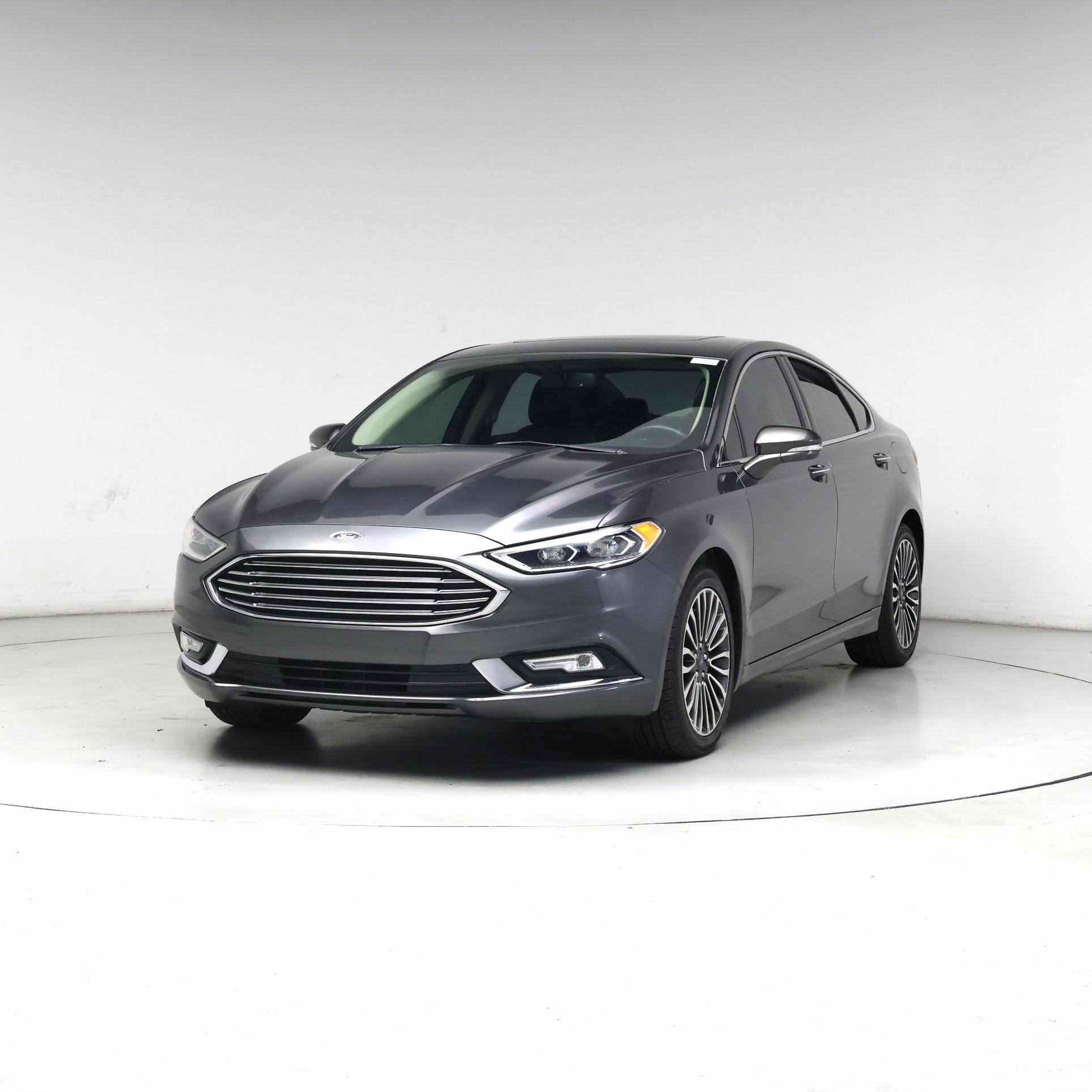 Thumbnail: 2017 Ford Fusion - 4