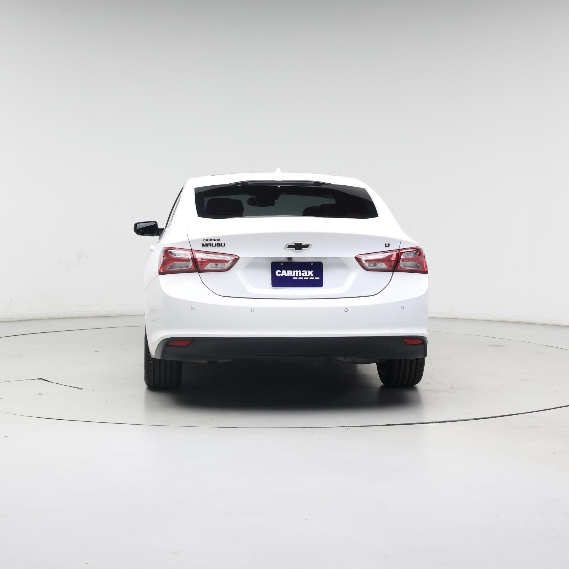 Thumbnail: 2022 Chevrolet Malibu - 6