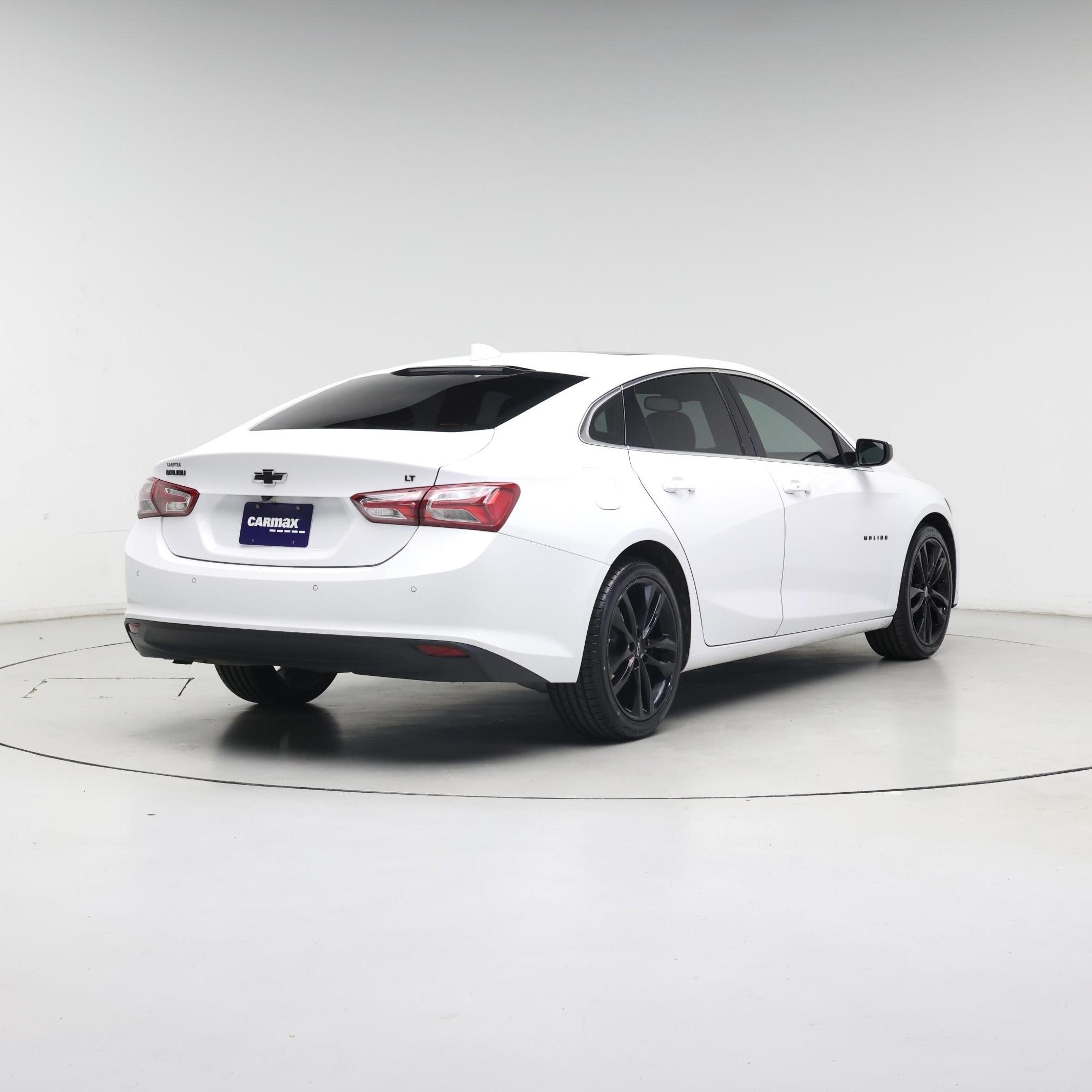 Thumbnail: 2022 Chevrolet Malibu - 8