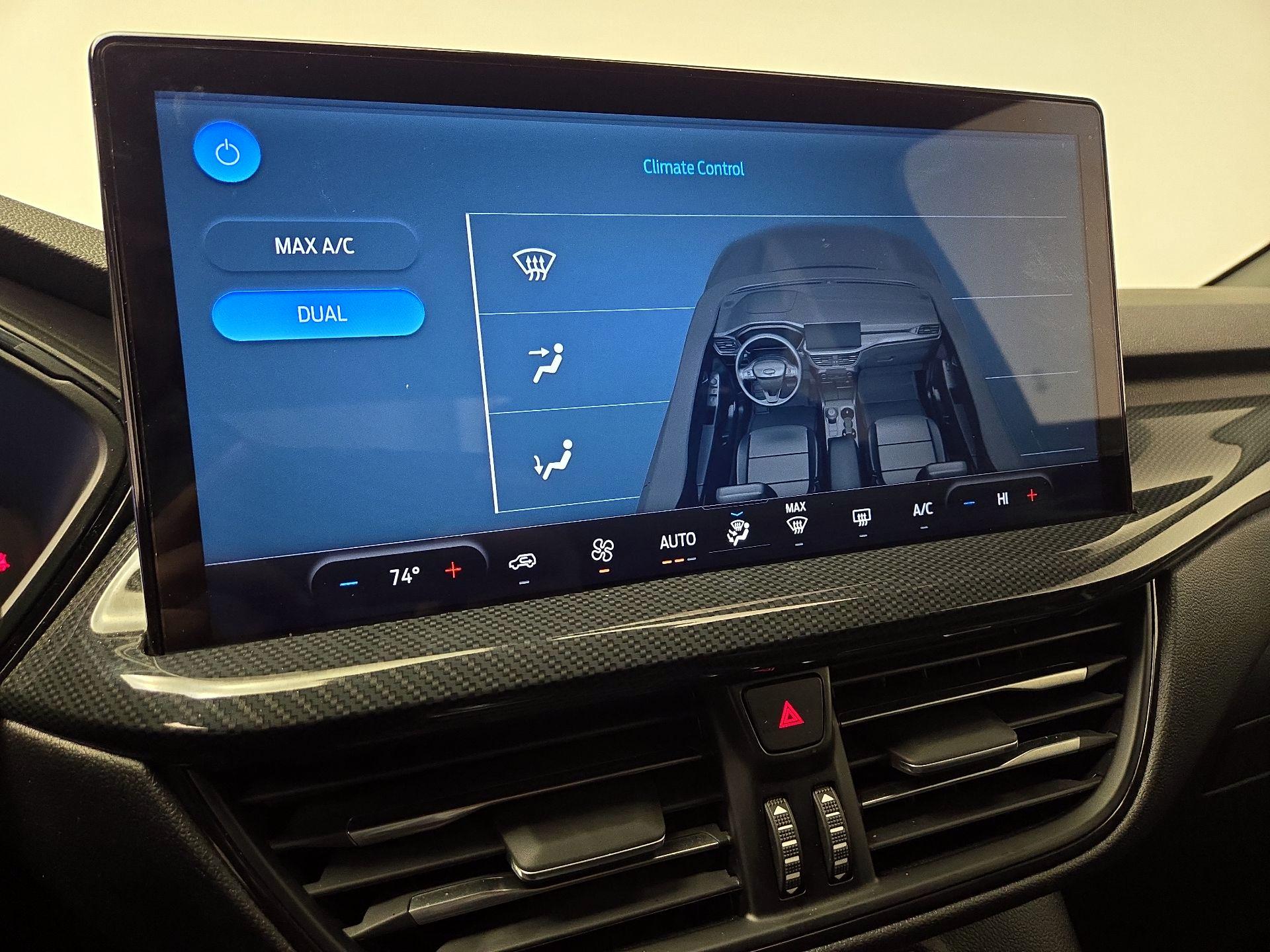 Thumbnail: 2024 Ford Escape - 17