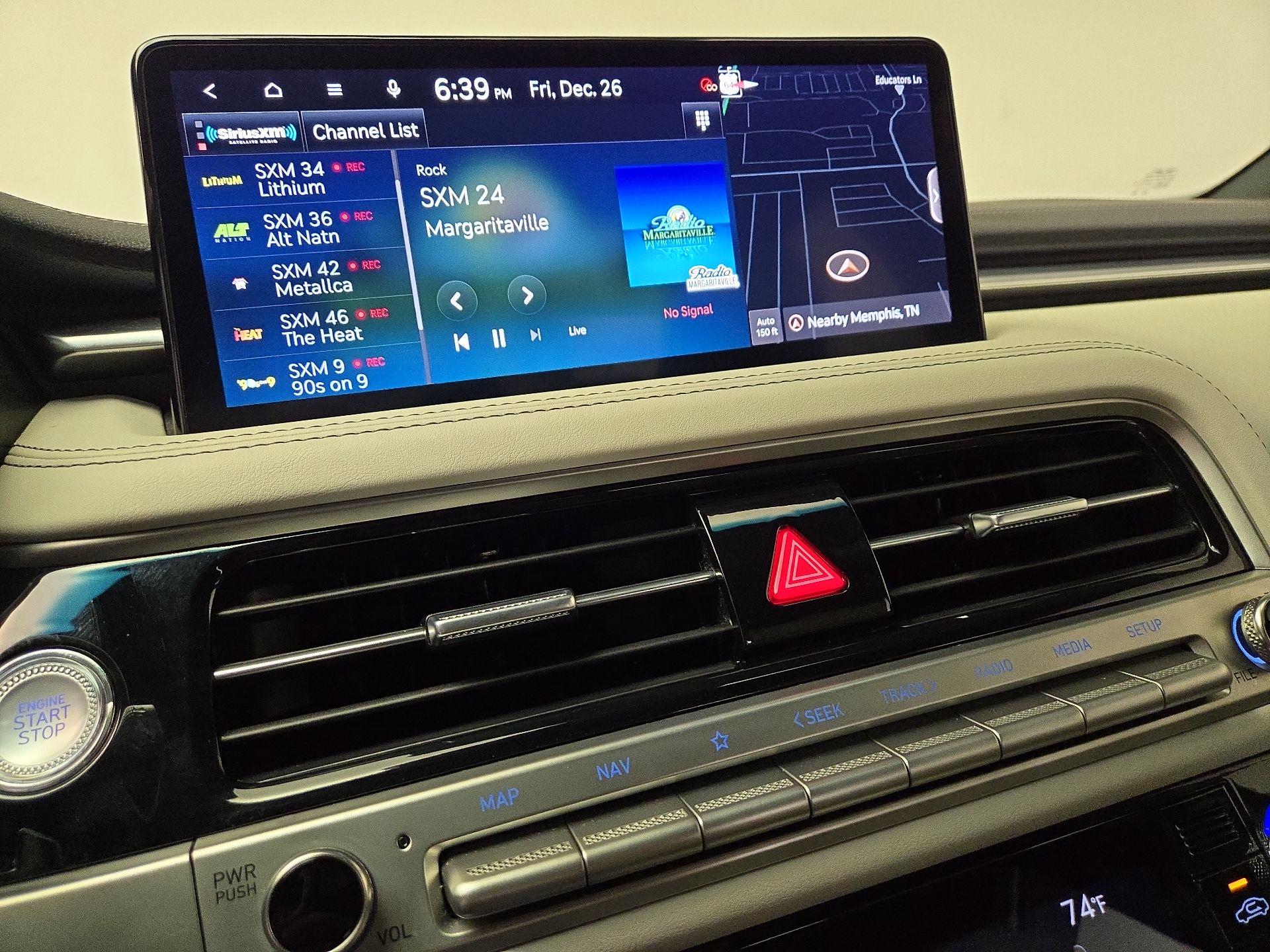 Thumbnail: 2025 Genesis G70 - 16