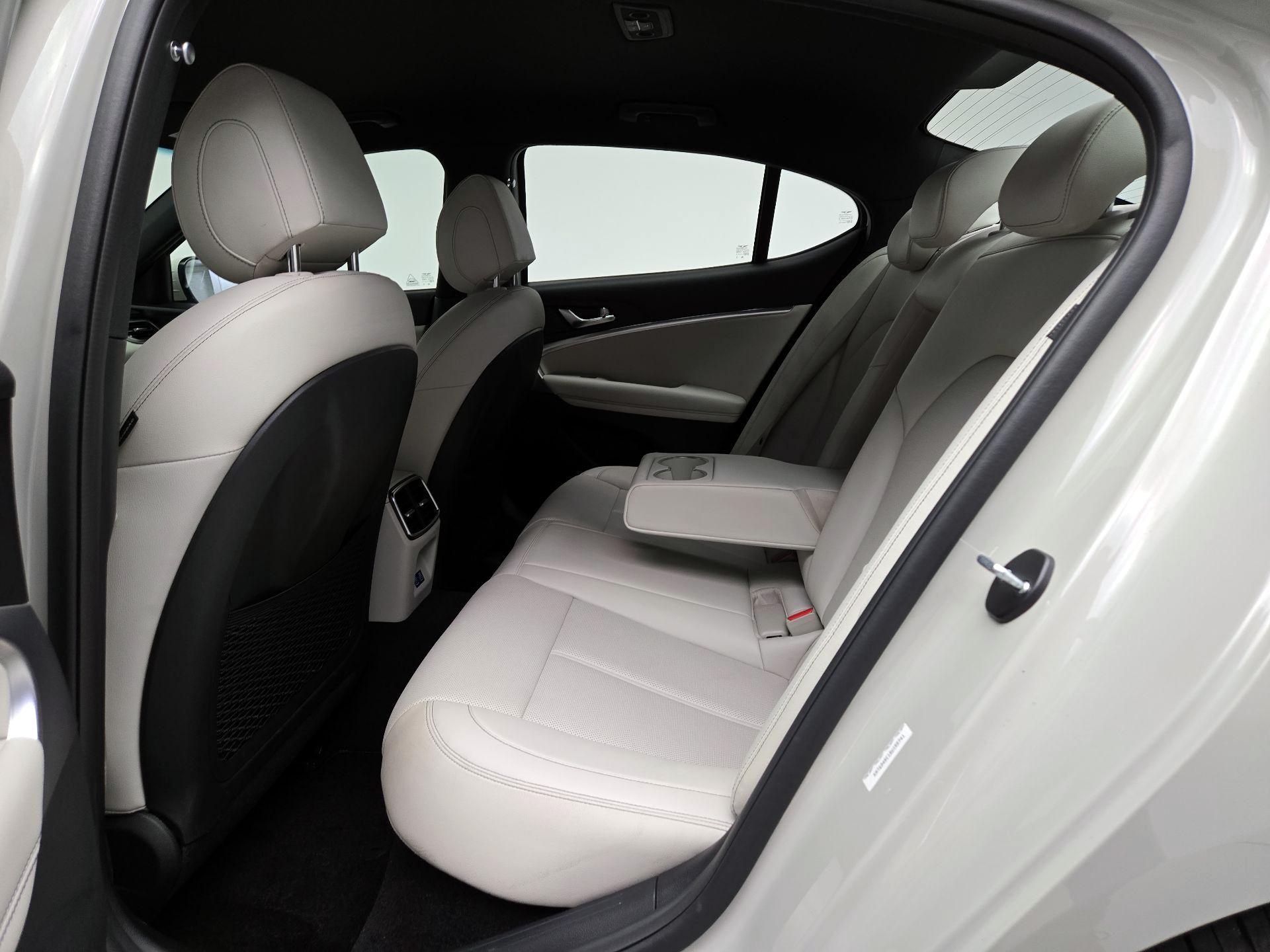 Thumbnail: 2025 Genesis G70 - 20