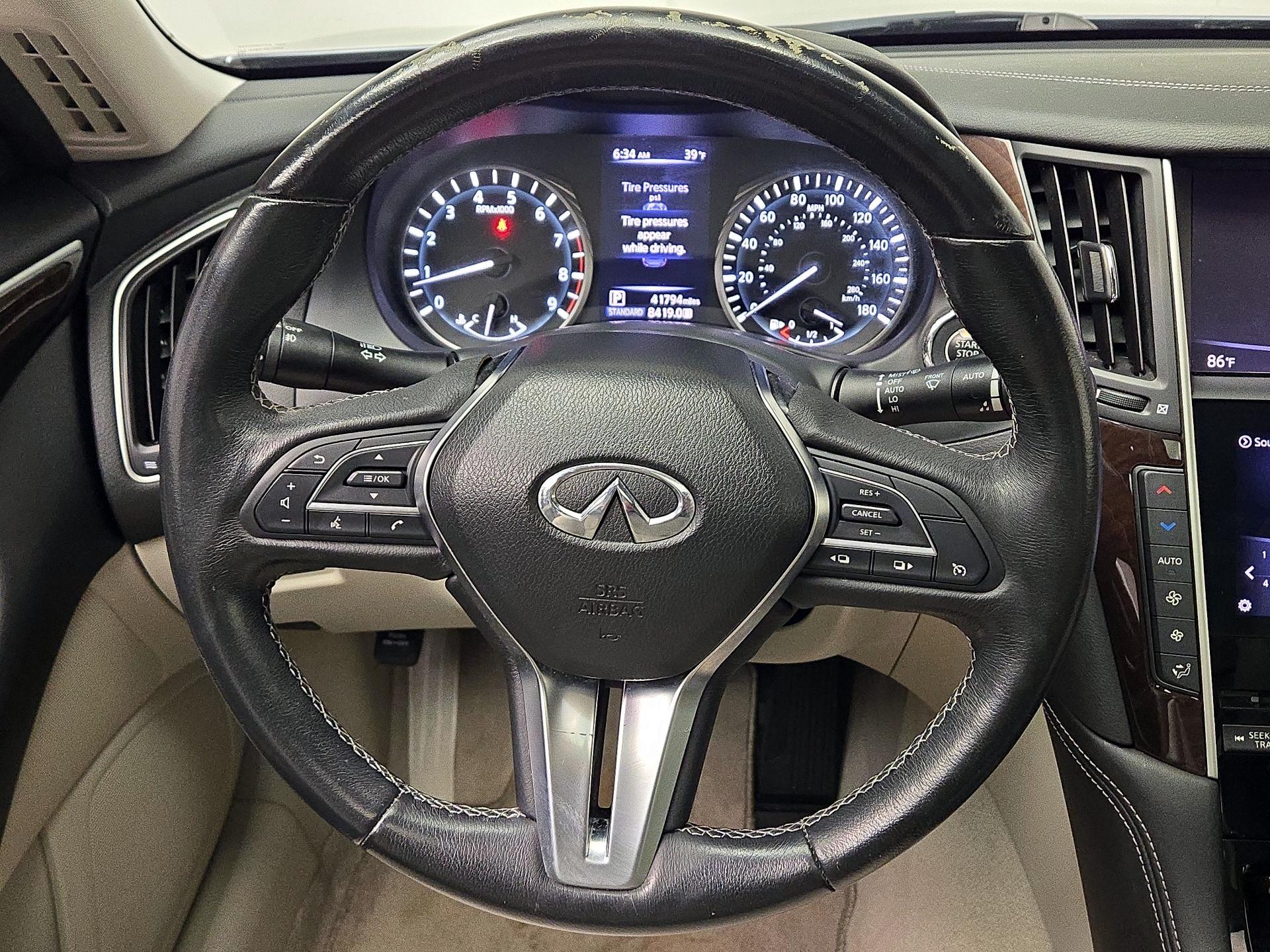 Thumbnail: 2018 INFINITI Q50 - 10
