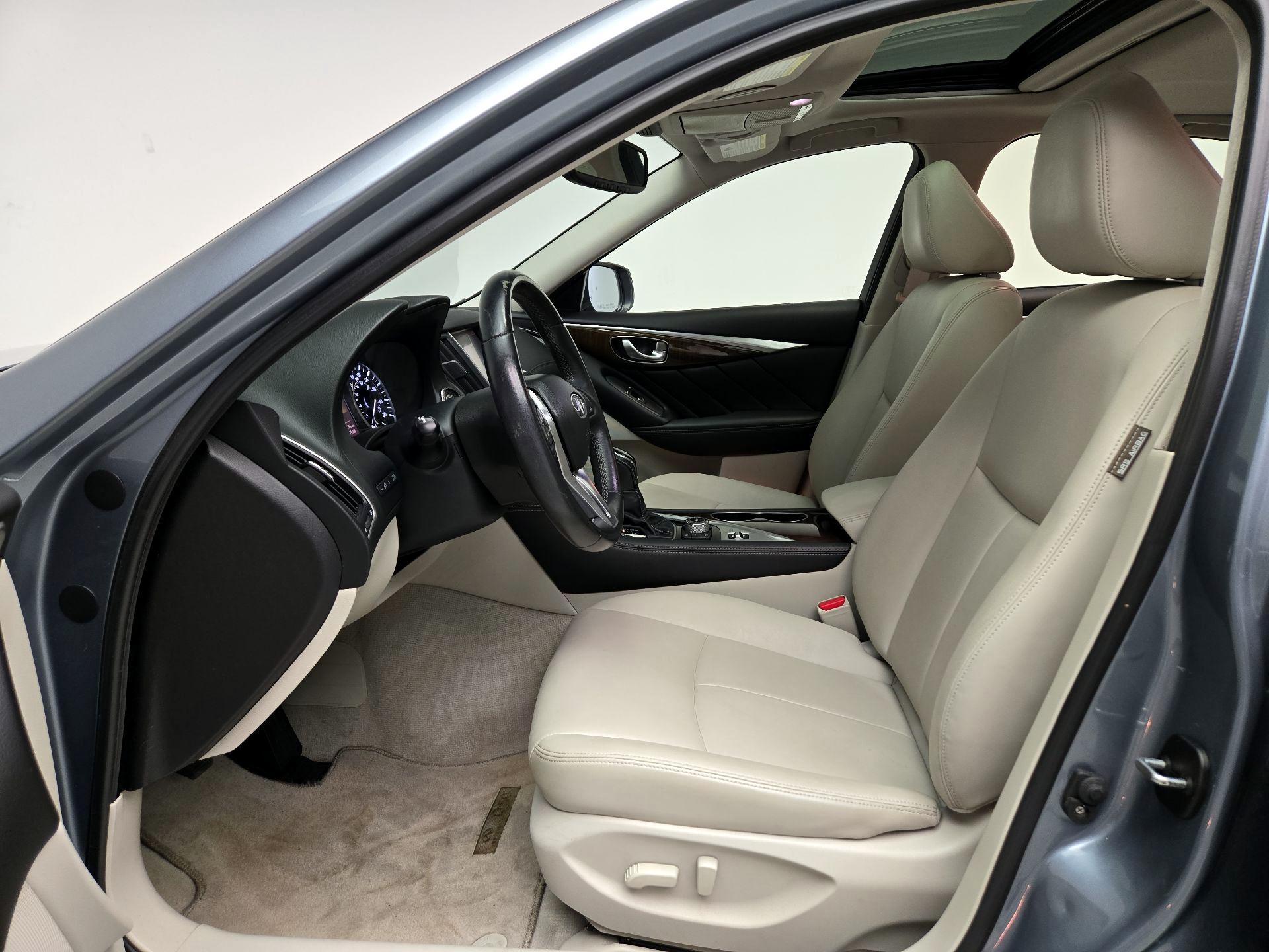 Thumbnail: 2018 INFINITI Q50 - 11