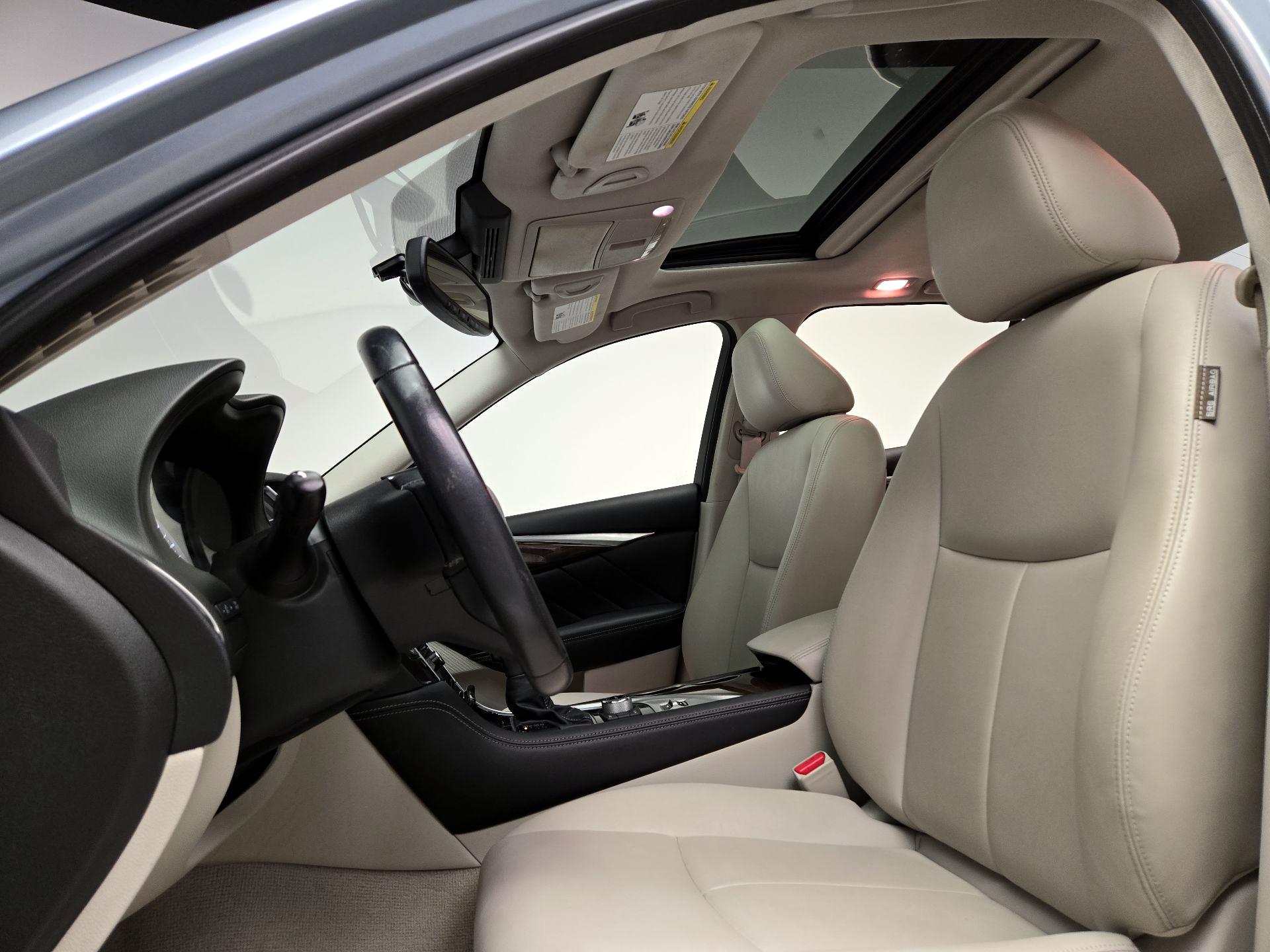 Thumbnail: 2018 INFINITI Q50 - 19