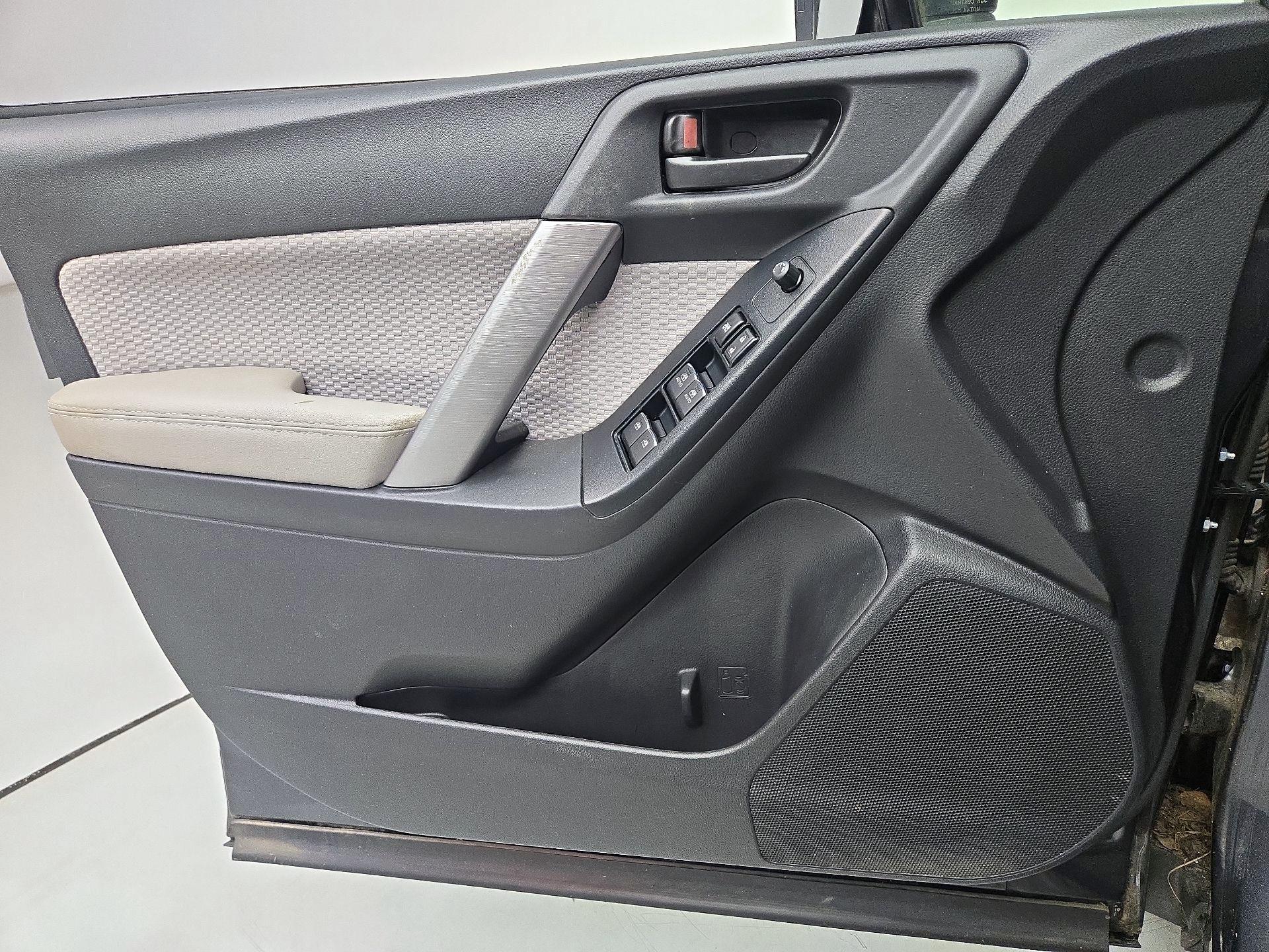 Thumbnail: 2018 Subaru Forester - 12