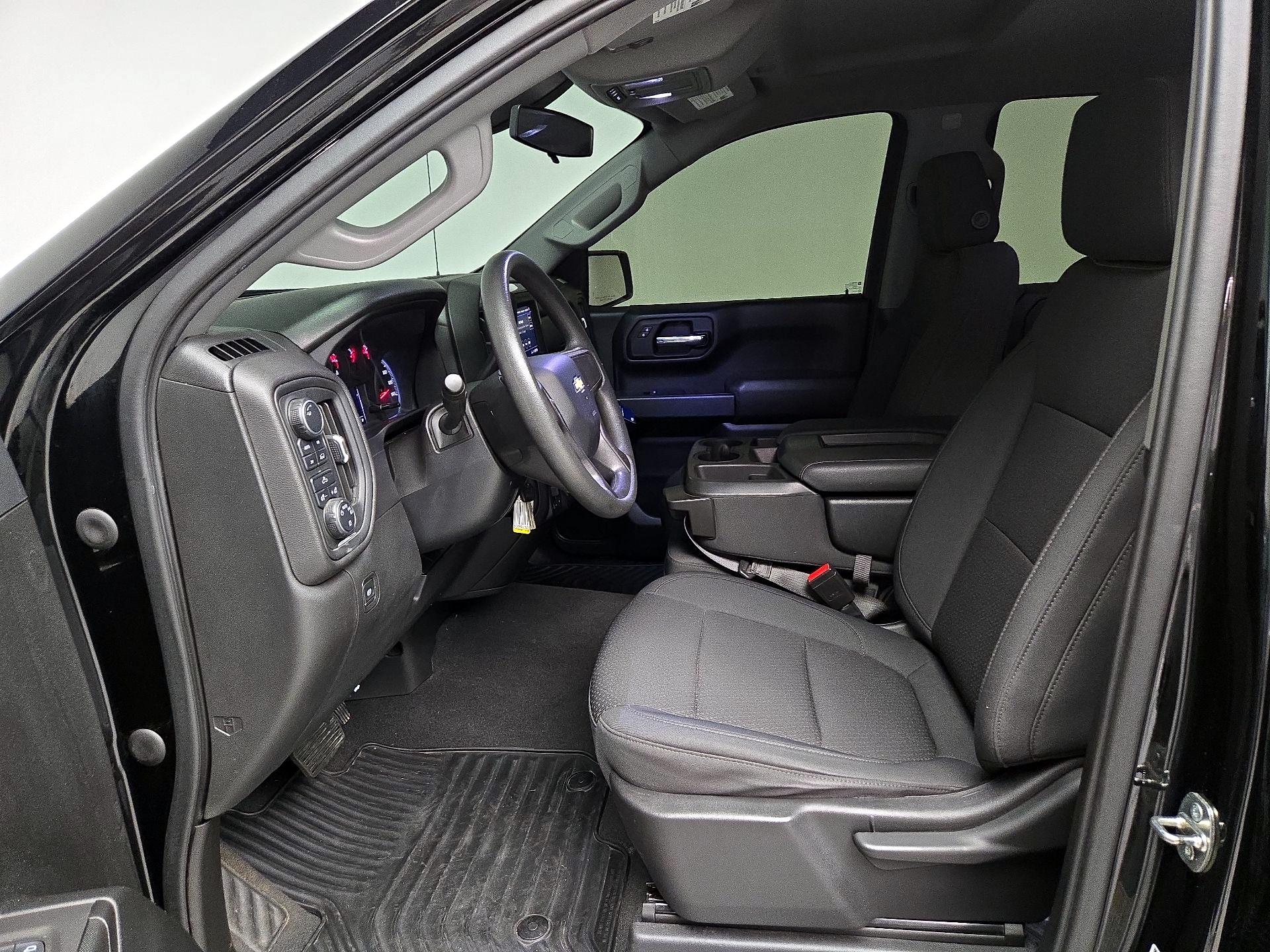 Thumbnail: 2021 Chevrolet Silverado 1500 - 11