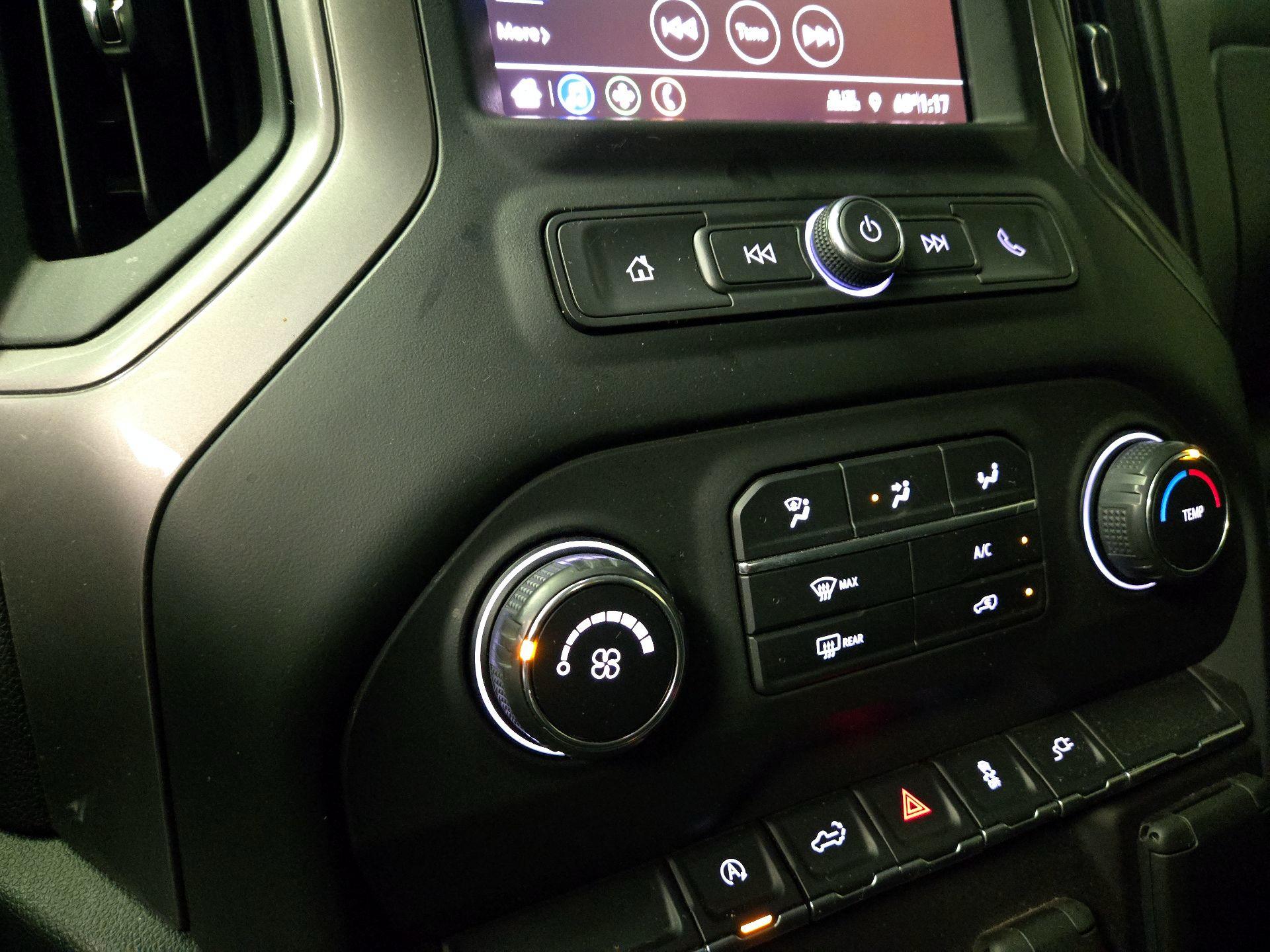 Thumbnail: 2021 Chevrolet Silverado 1500 - 16