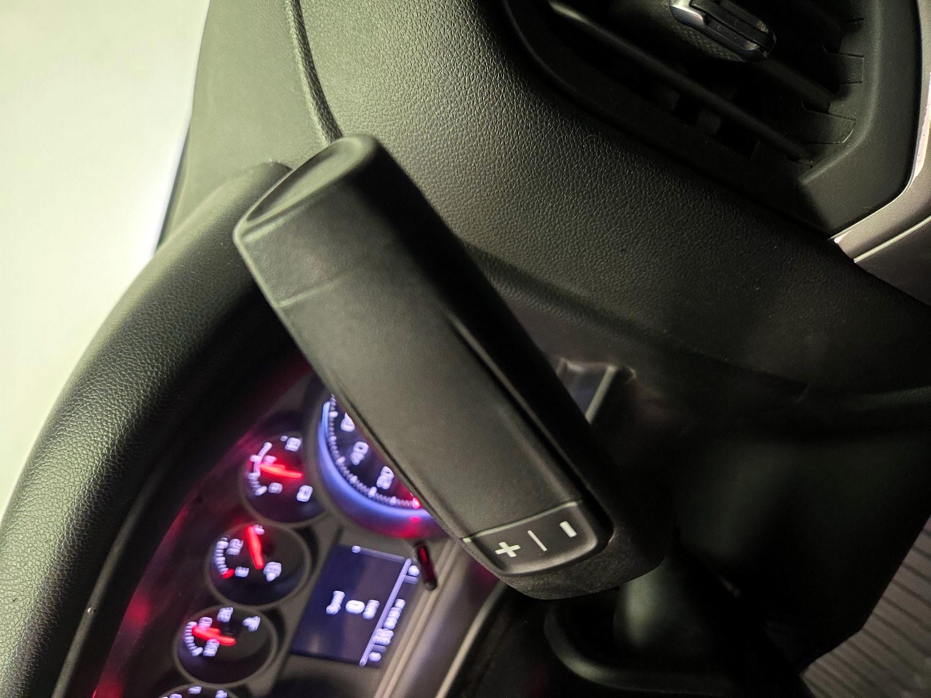 Thumbnail: 2021 Chevrolet Silverado 1500 - 17