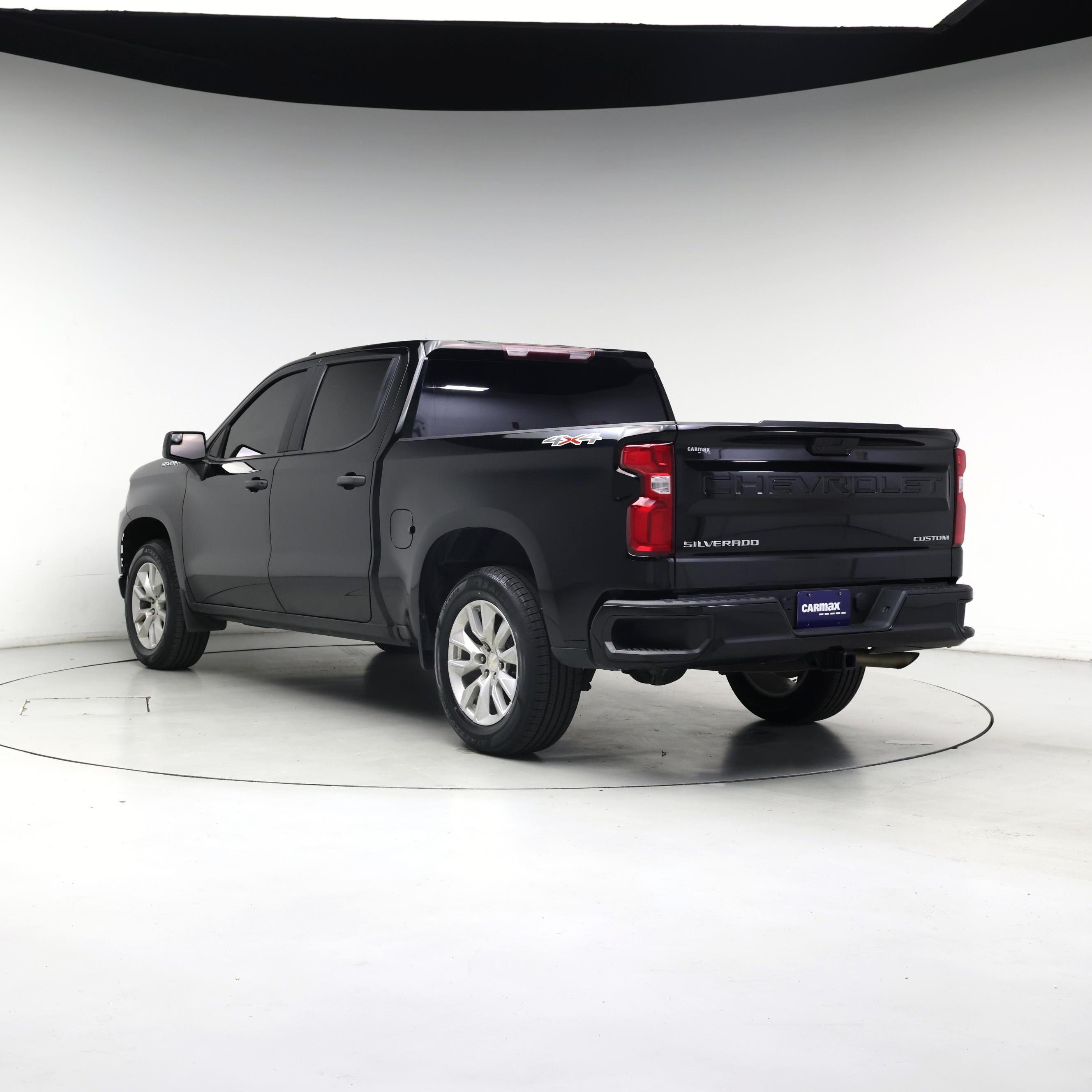 Thumbnail: 2021 Chevrolet Silverado 1500 - 2