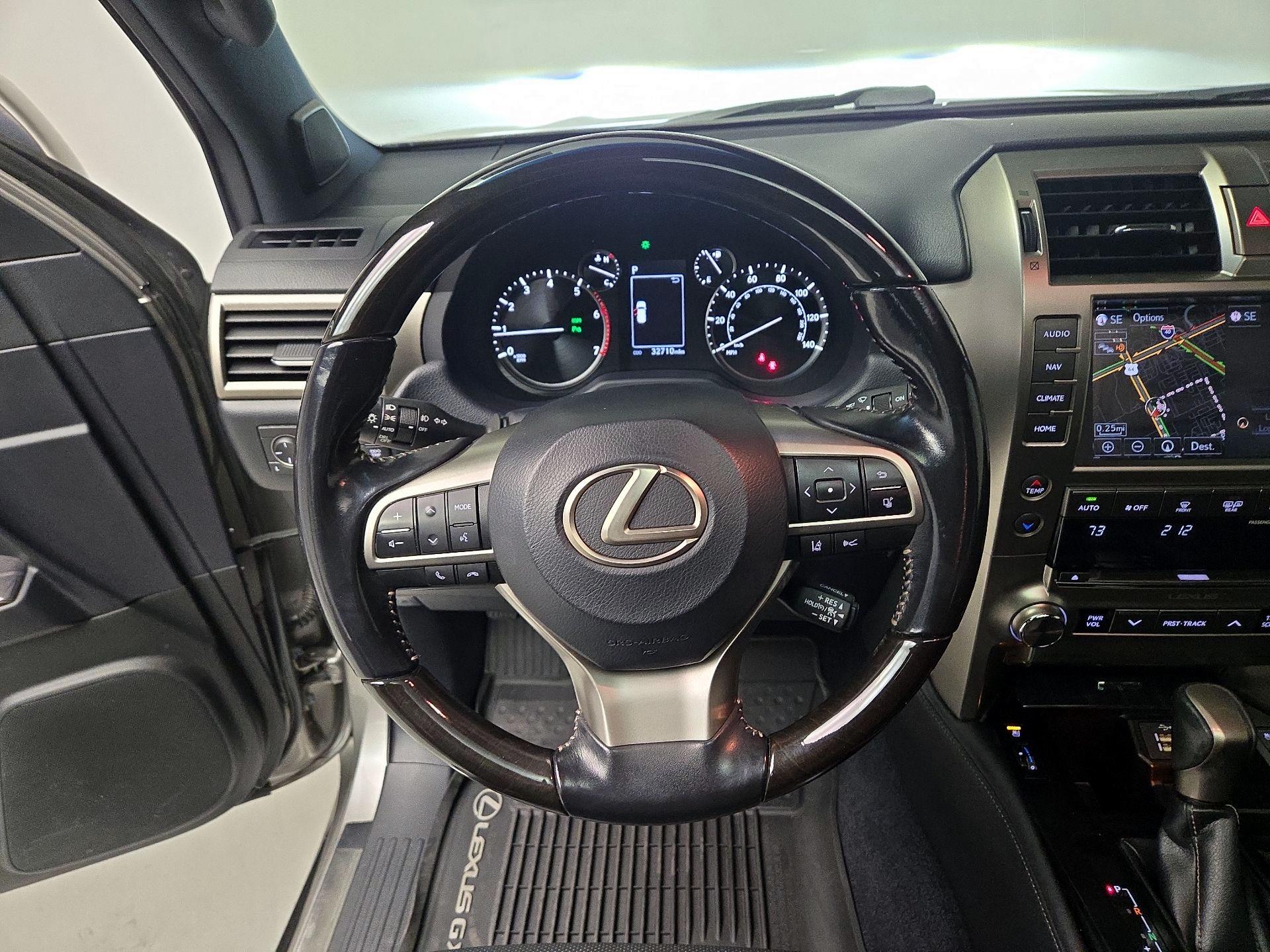 Thumbnail: 2020 Lexus GX - 10
