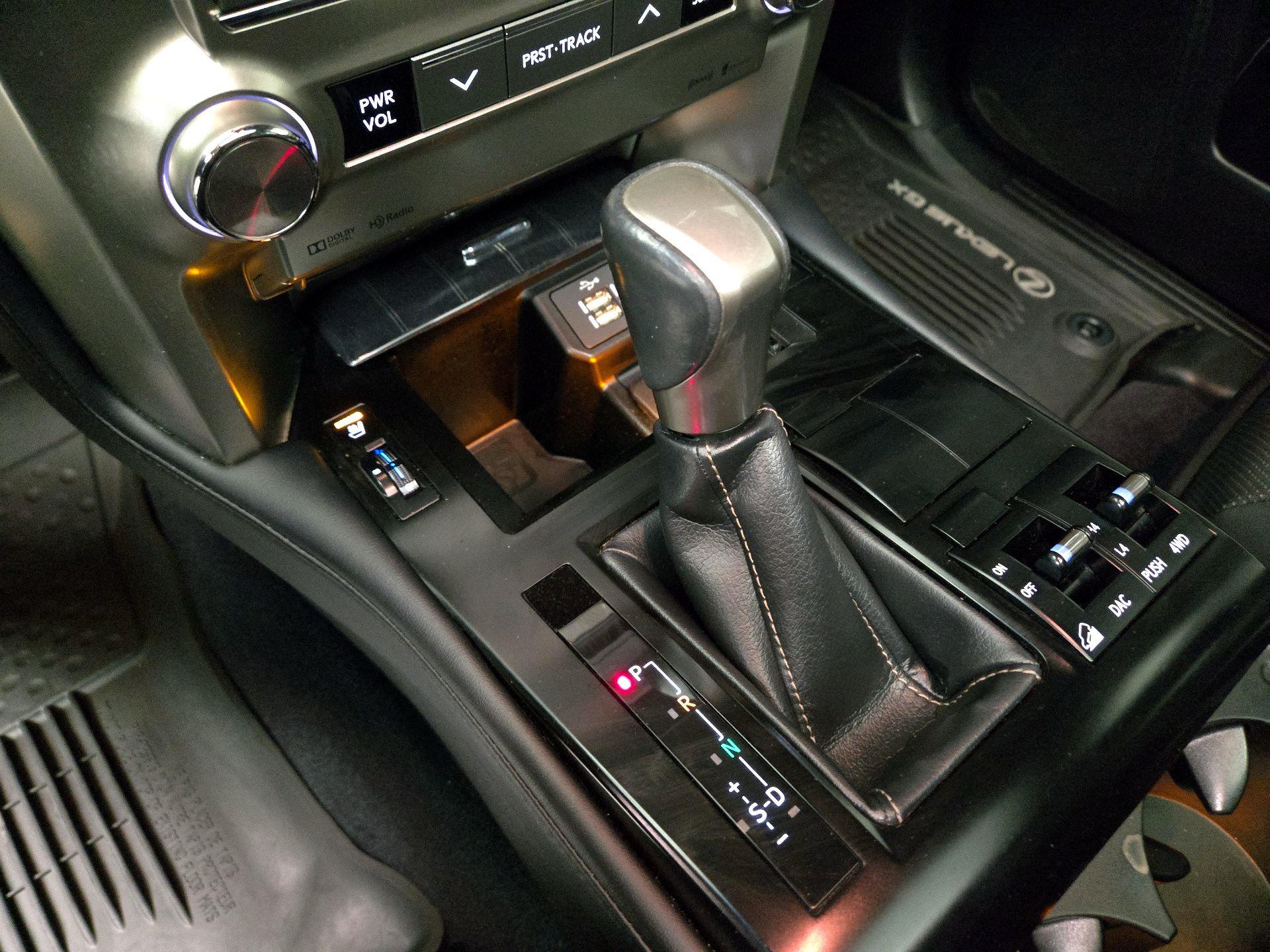 Thumbnail: 2020 Lexus GX - 18