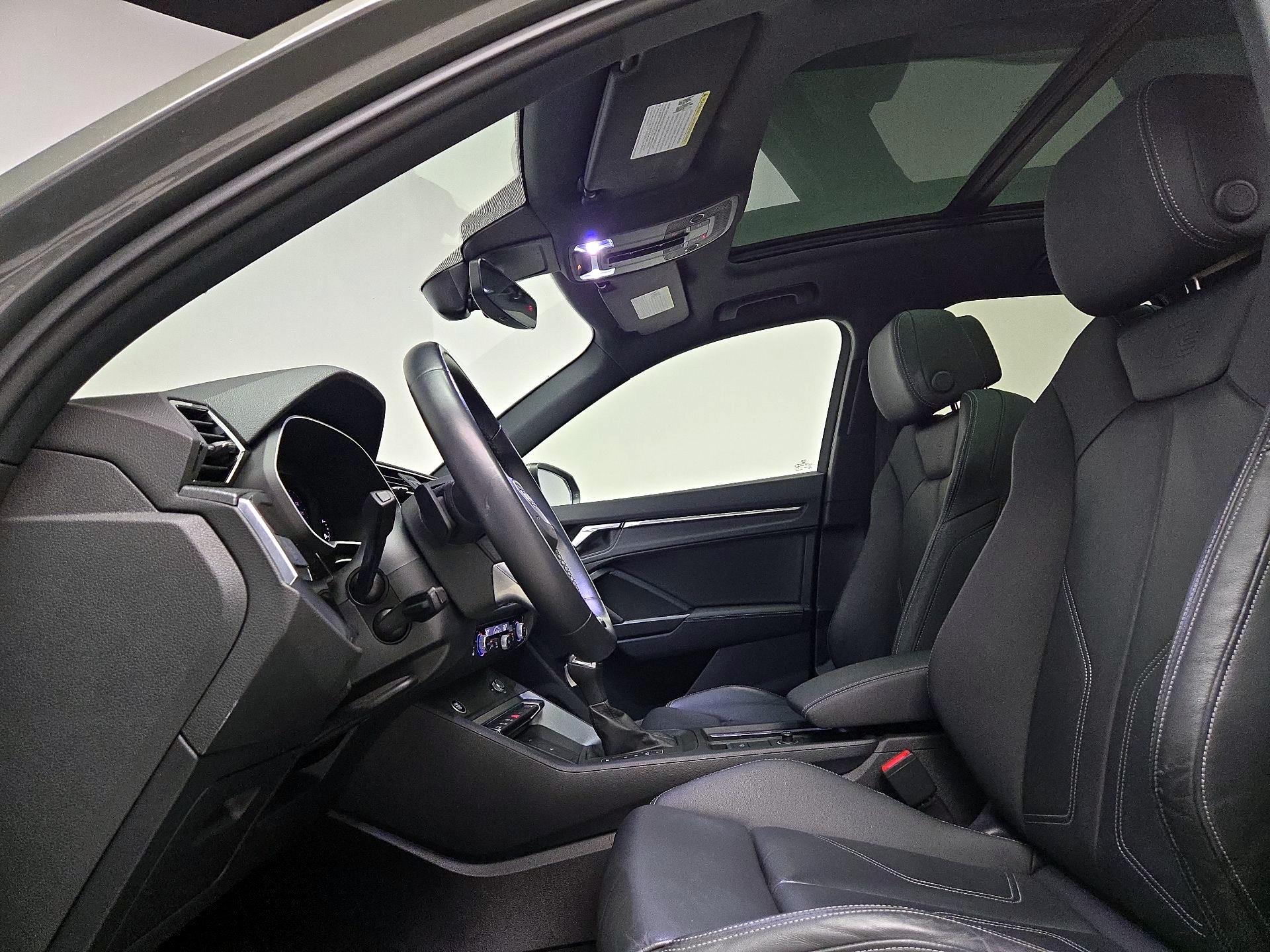 Thumbnail: 2023 Audi Q3 - 19