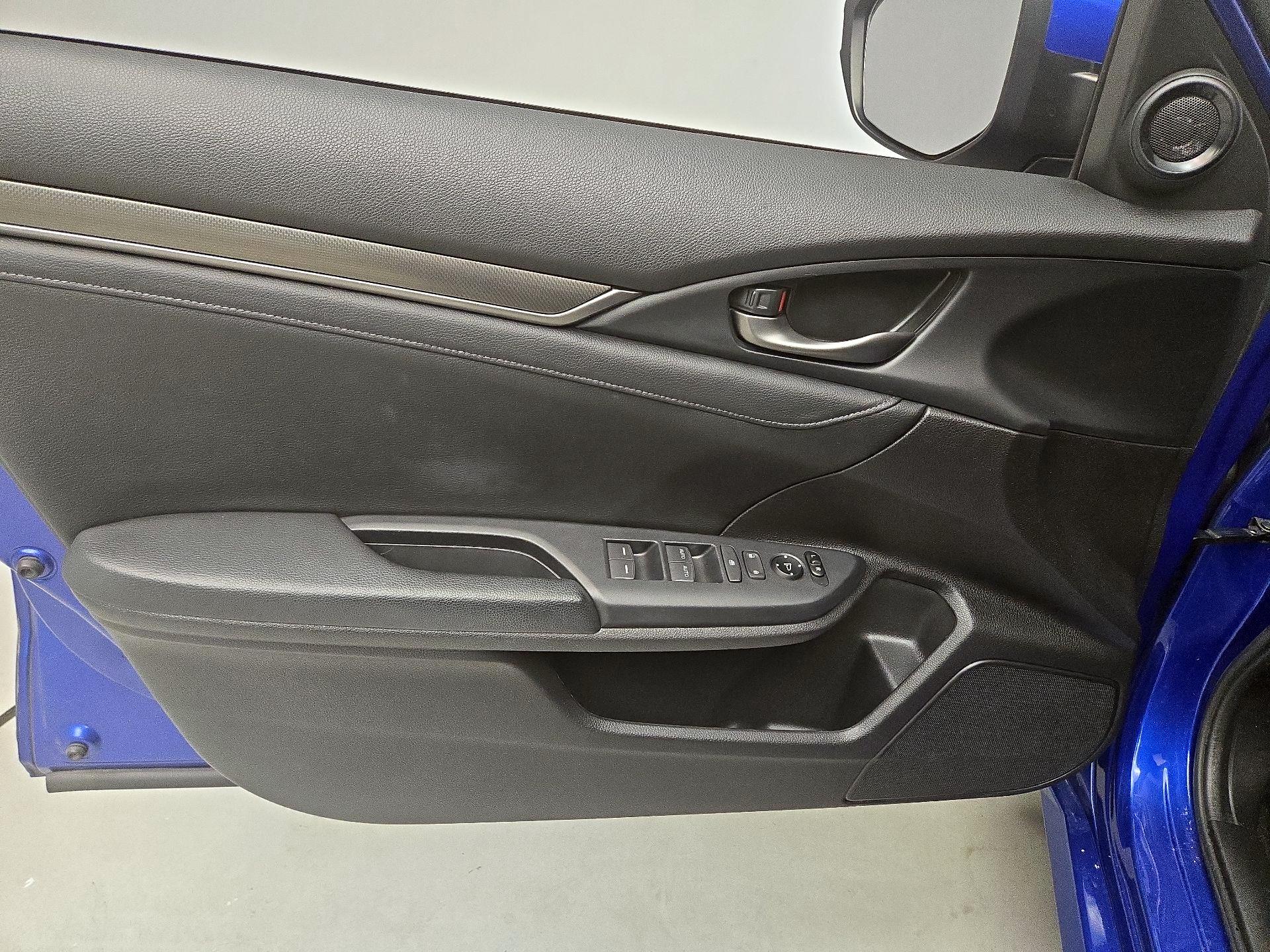 Thumbnail: 2019 Honda Civic - 12