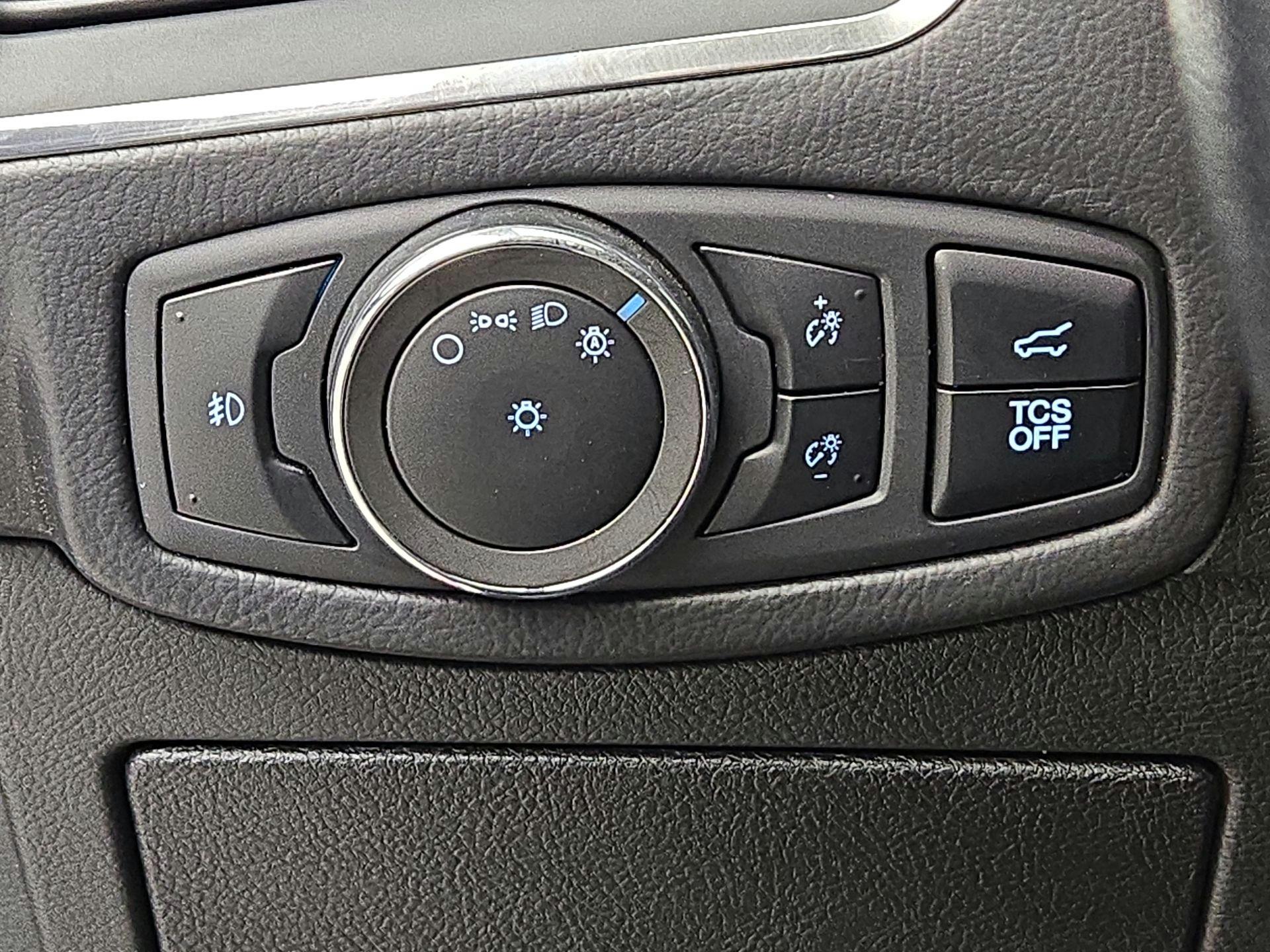 Thumbnail: 2023 Ford Edge - 13