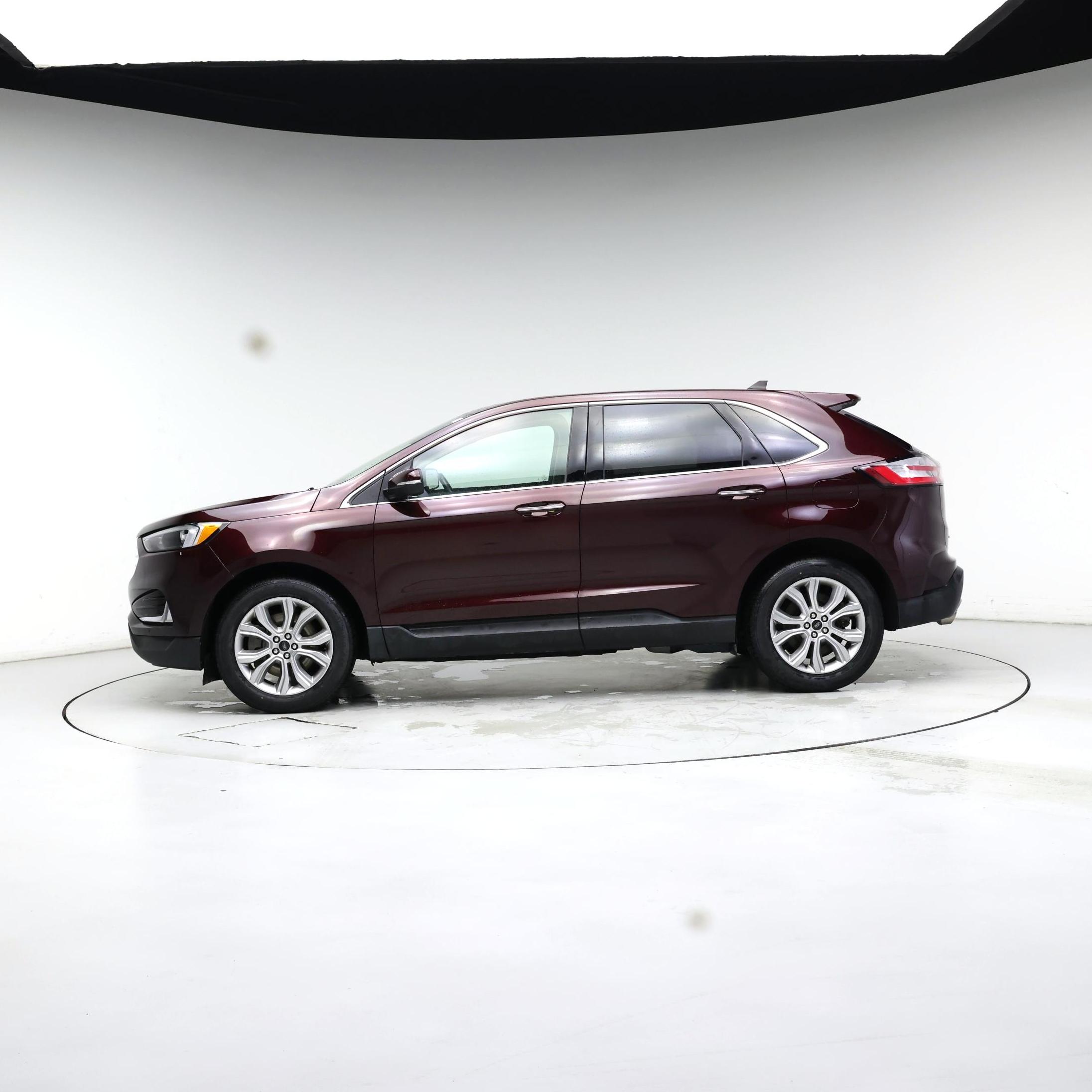 Thumbnail: 2023 Ford Edge - 3