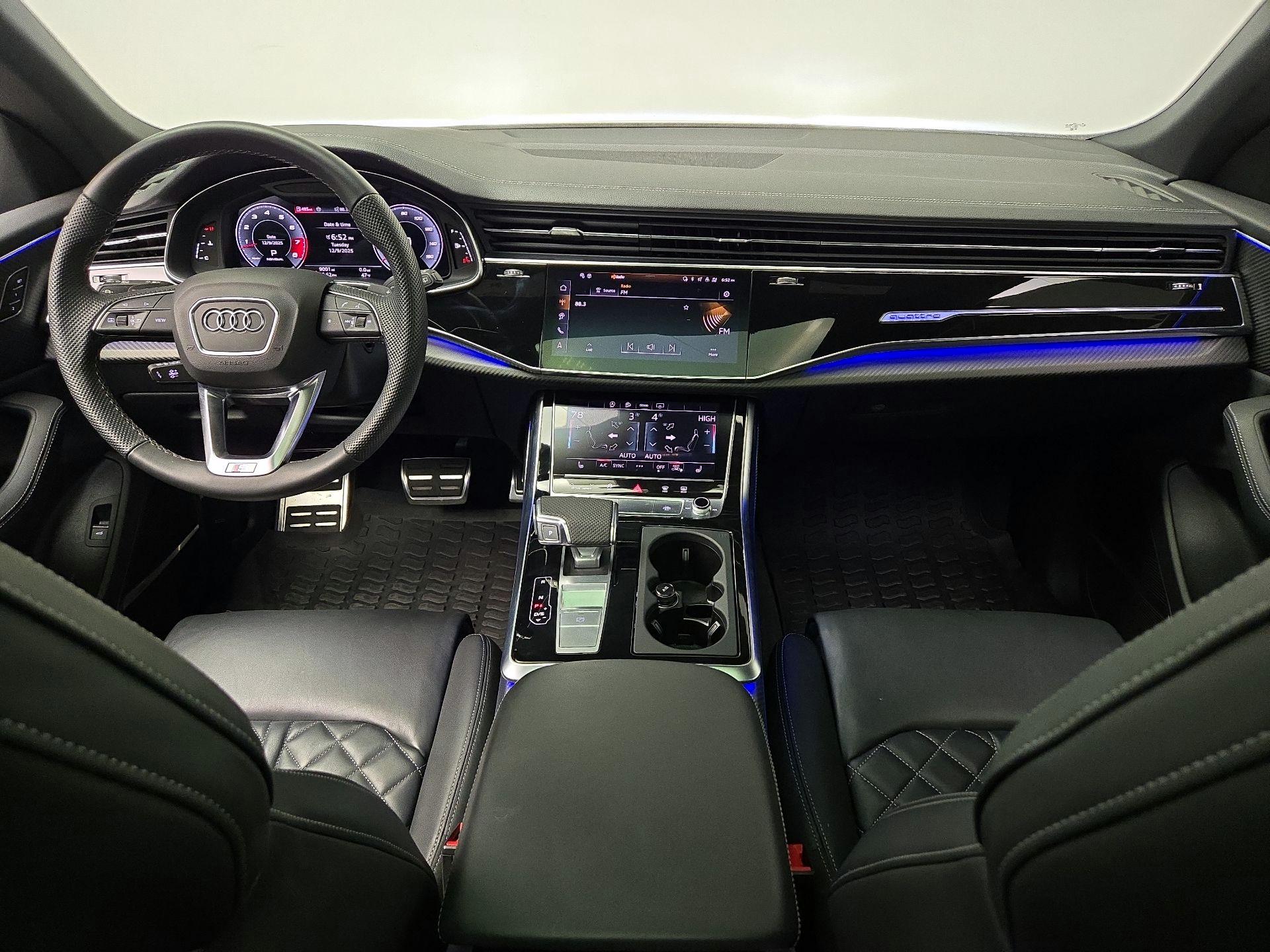 Thumbnail: 2025 Audi SQ8 - 9