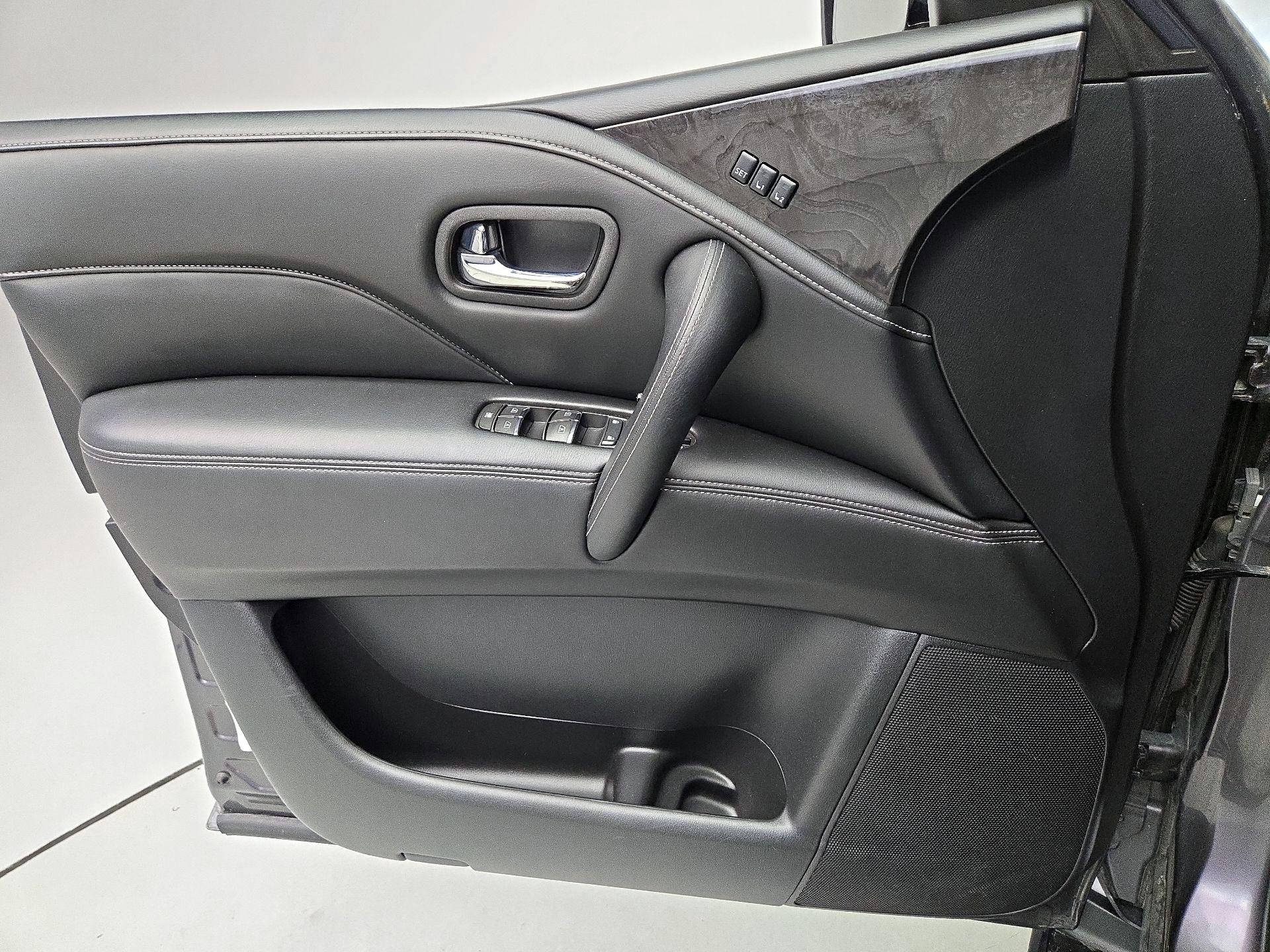 Thumbnail: 2024 INFINITI QX80 - 12