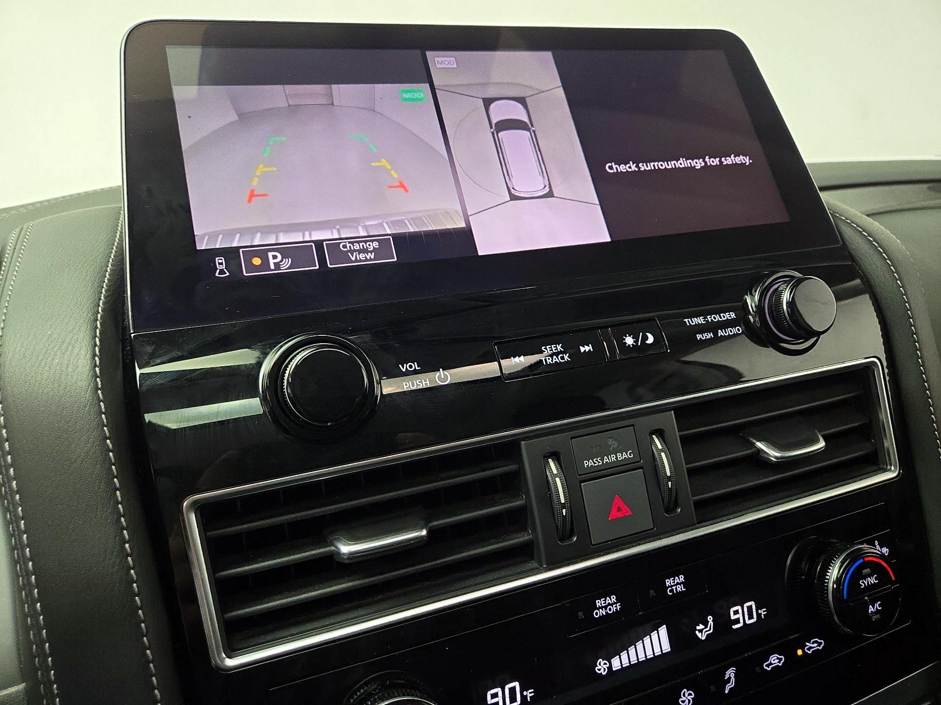 Thumbnail: 2024 INFINITI QX80 - 15