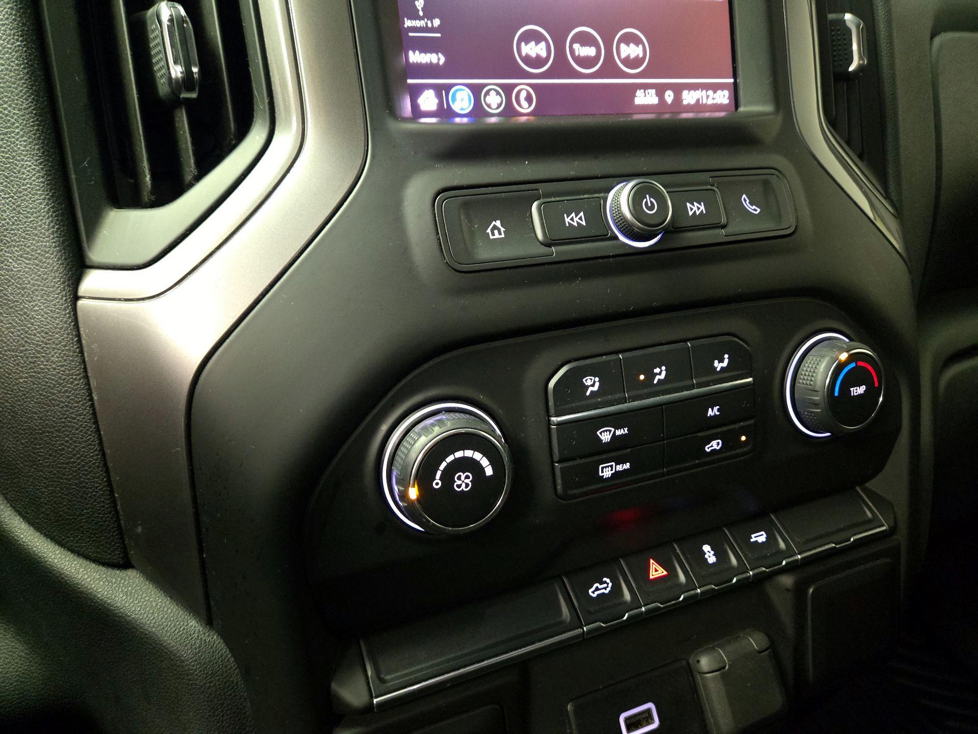 Thumbnail: 2020 Chevrolet Silverado 1500 - 16