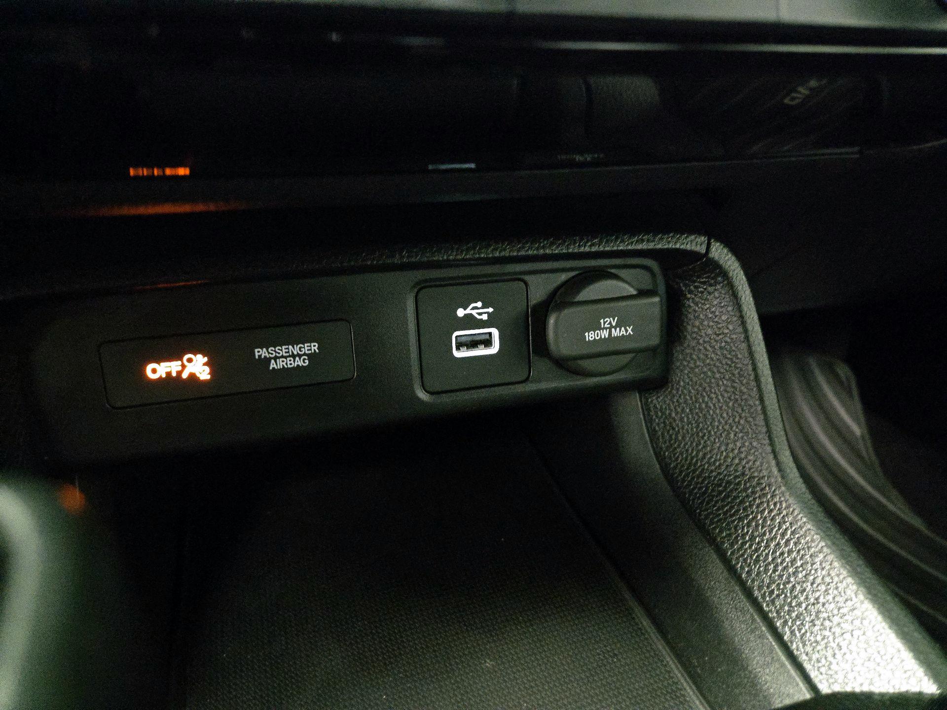 Thumbnail: 2023 Honda Civic - 18