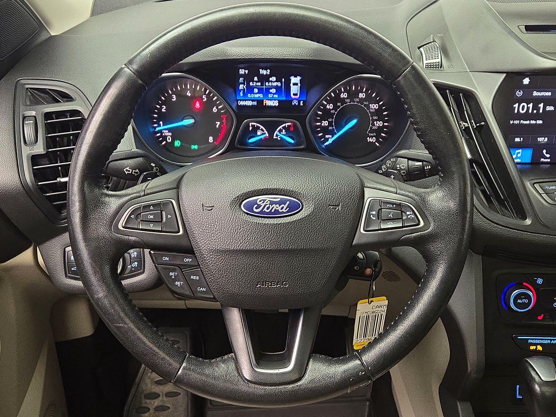 Thumbnail: 2017 Ford Escape - 10